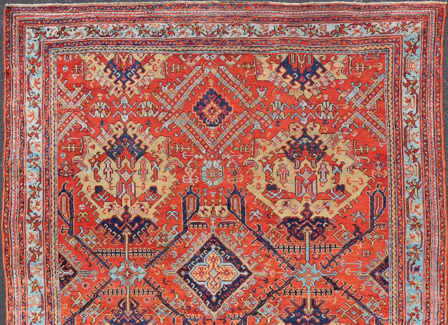 Early 20th Century Antique Oushak Rug in Large Medallions For Sale 8
