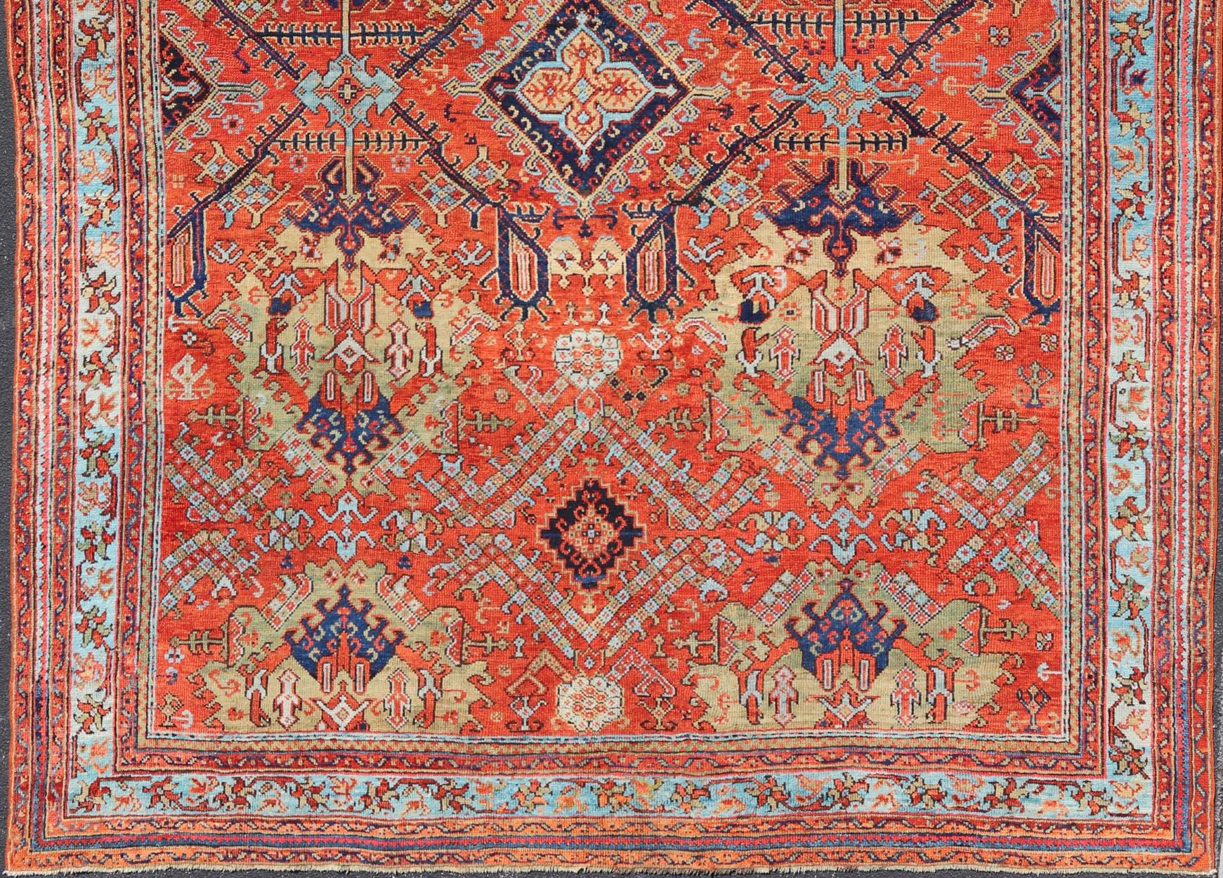 Early 20th Century Antique Oushak Rug in Large Medallions For Sale 10