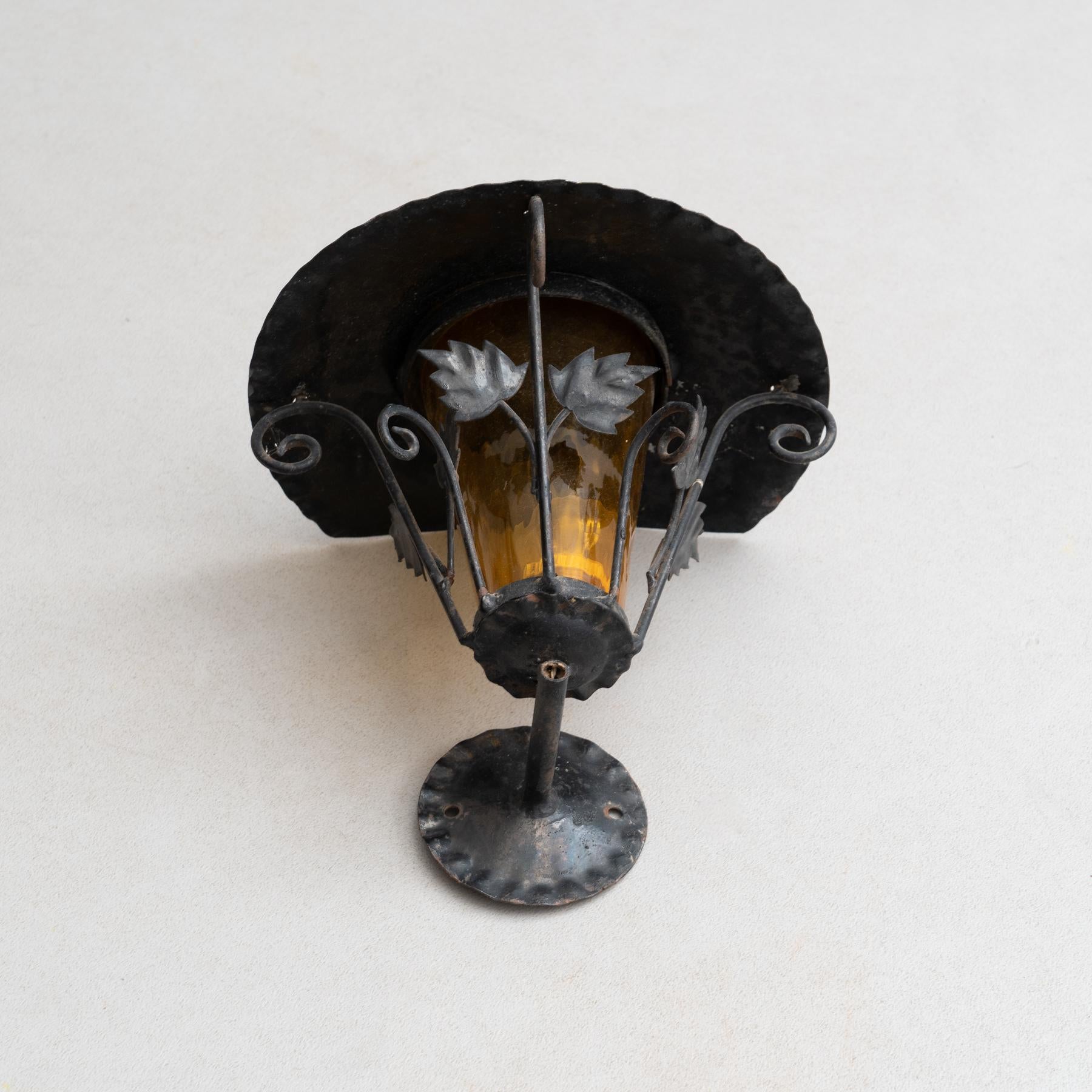 Early 20th Century Antique Outdoors Wall Lamp For Sale 1