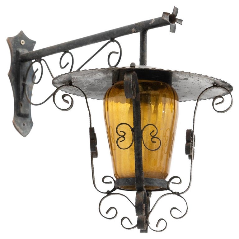 Early 20th Century Antique Outdoors Wall Lamp For Sale at 1stDibs
