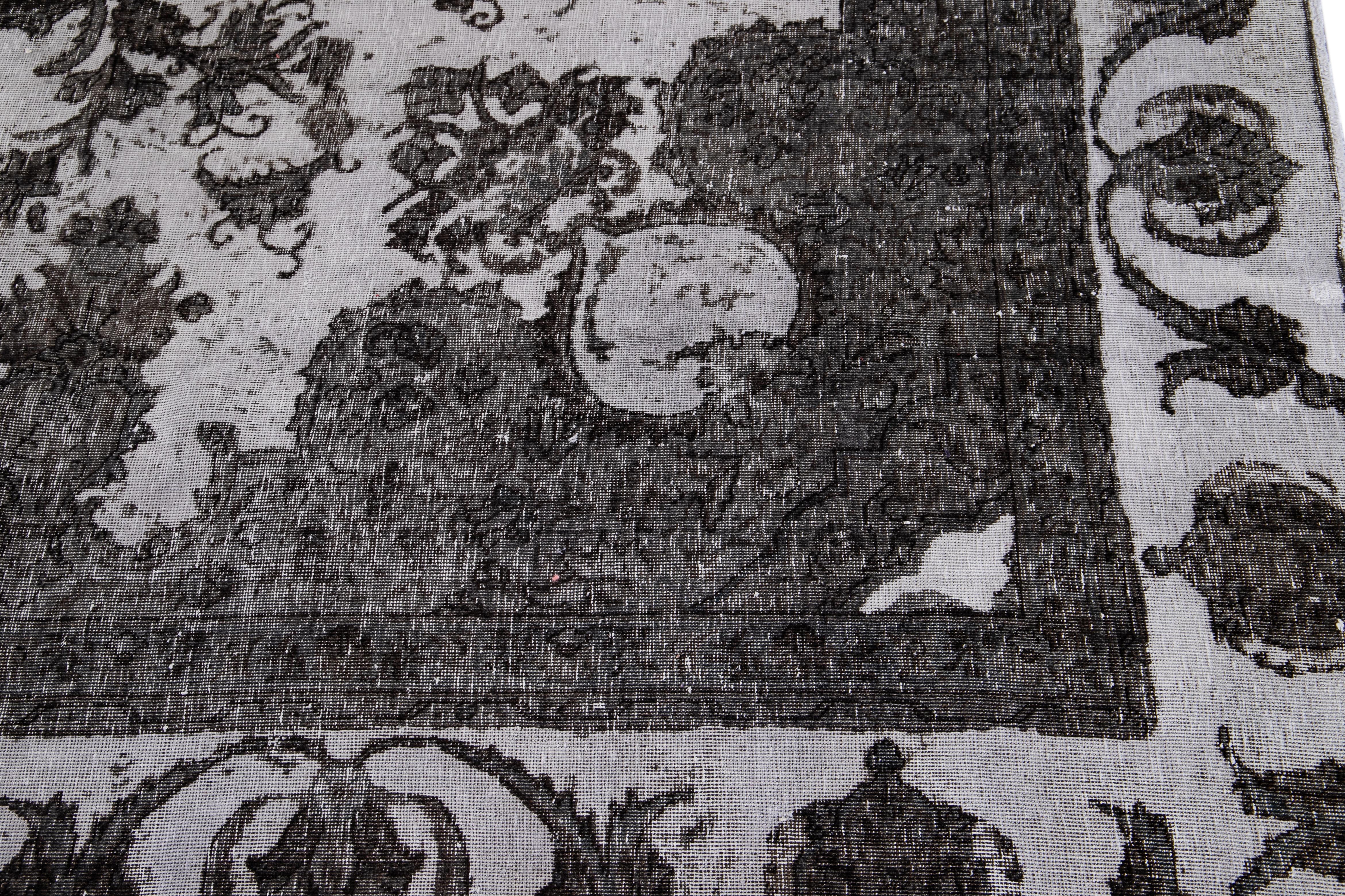 Antiker Overdyed-Wollteppich aus dem frühen 20. Jahrhundert (Wolle) im Angebot