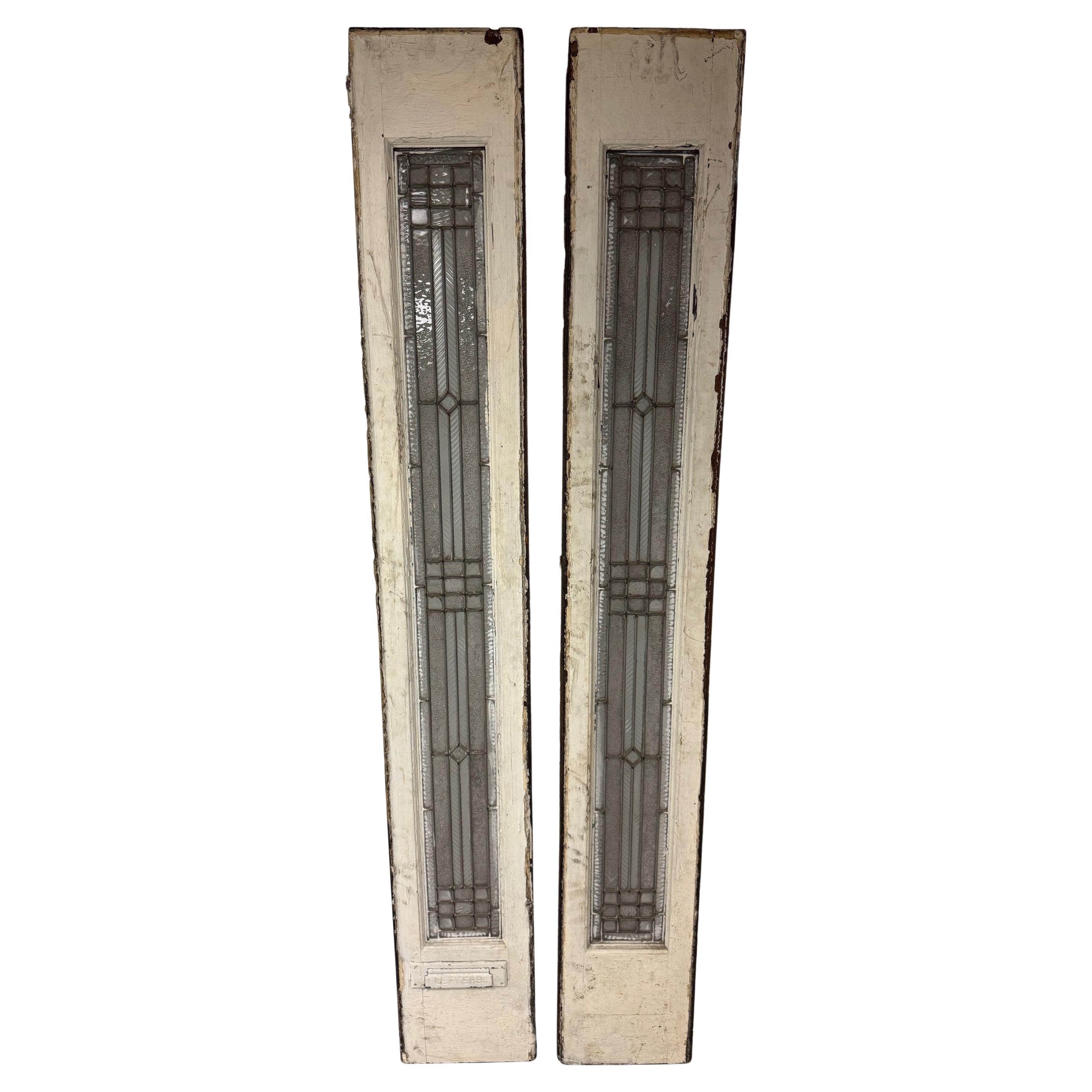 Coppia di oblò in vetro smussato e testurizzato dei primi del Novecento, in zinco in vendita