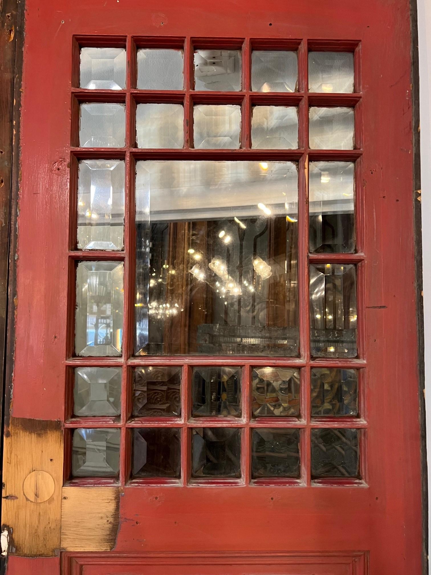 Early 20th Century Antique Pair of Entrance Doors with Beveled Glass Panels In Good Condition In Stamford, CT