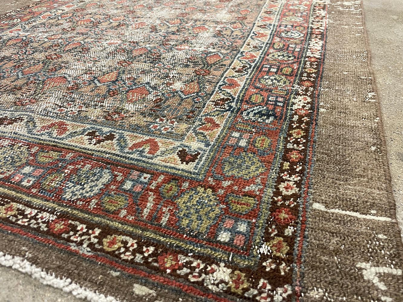 Antiker persischer Sarab-Läufer aus Kamelhaar aus dem frühen 20. Jahrhundert (Persisch) im Angebot