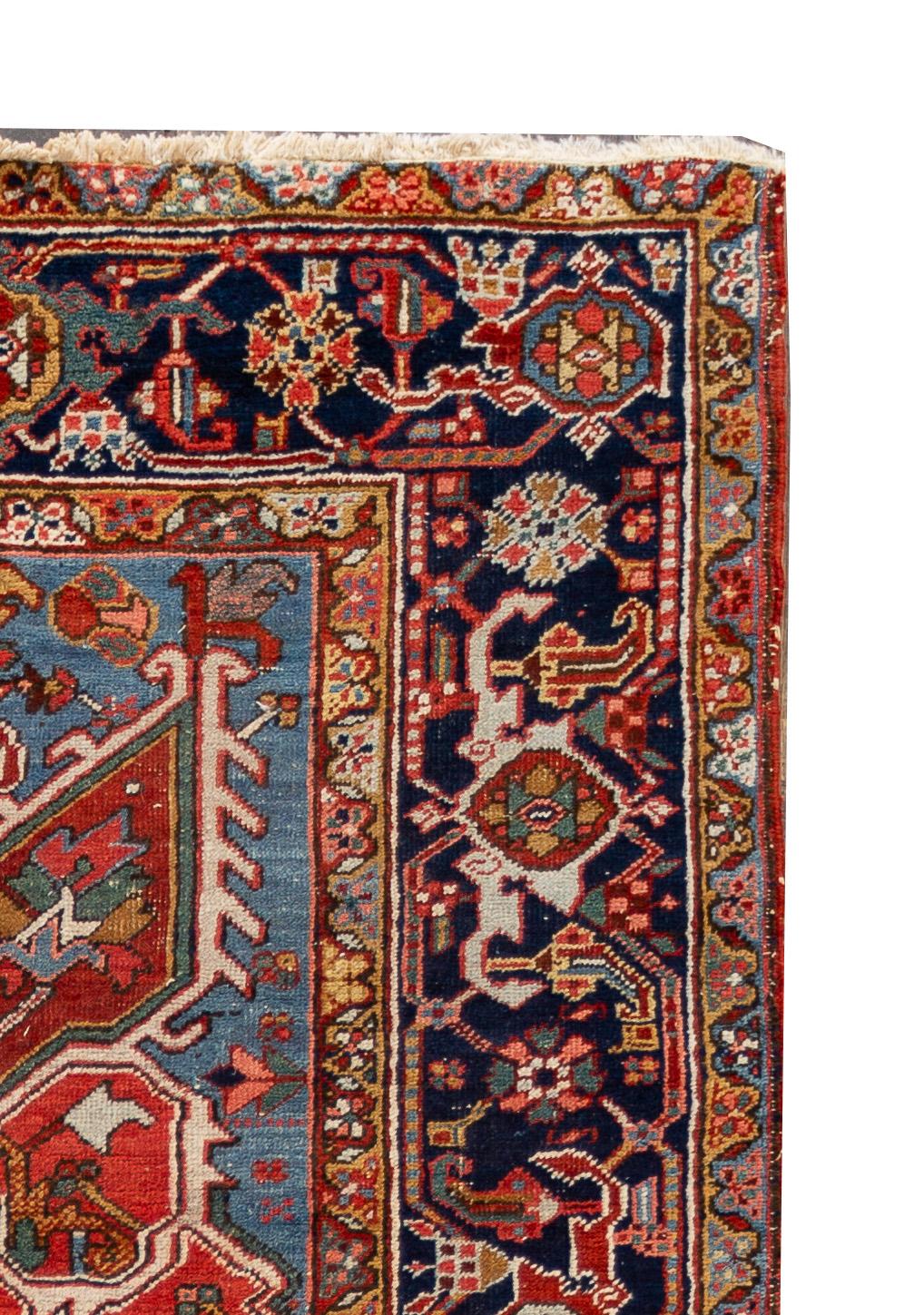 Early 20th Century Antique Persian Heriz Rug In Good Condition In Norwalk, CT