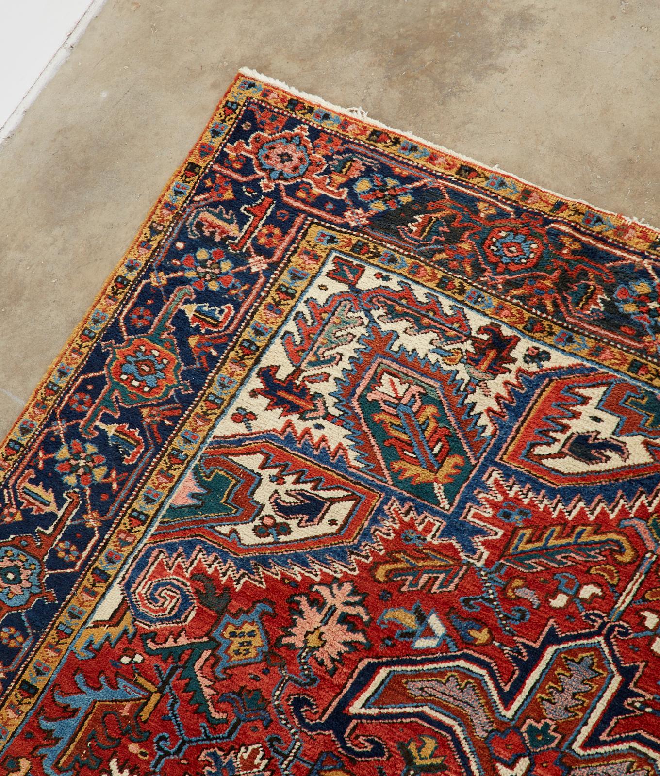 Early 20th Century Antique Persian Heriz Rug For Sale 3