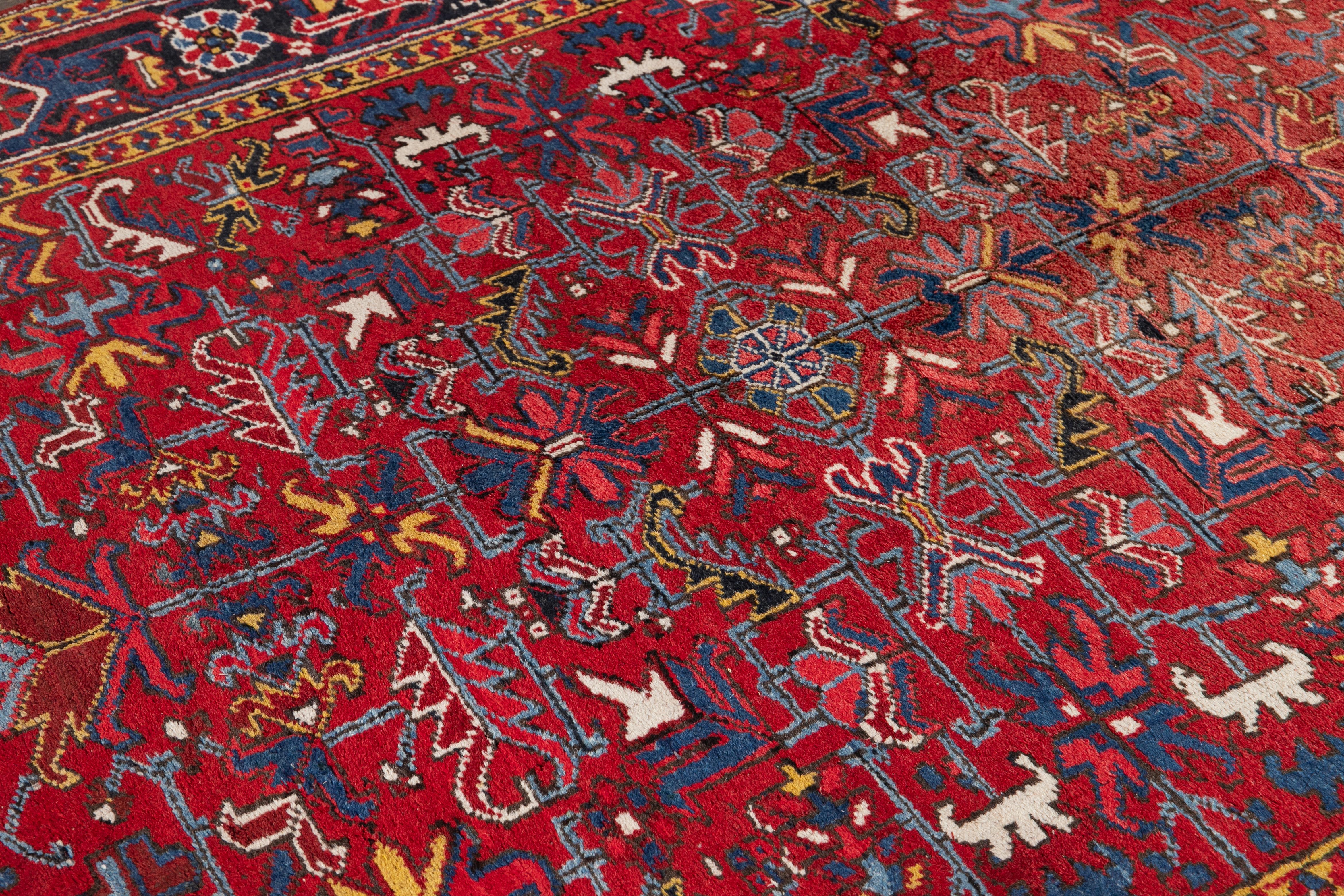 Early 20th Century Antique Persian Heriz Red Wool Rug For Sale 5