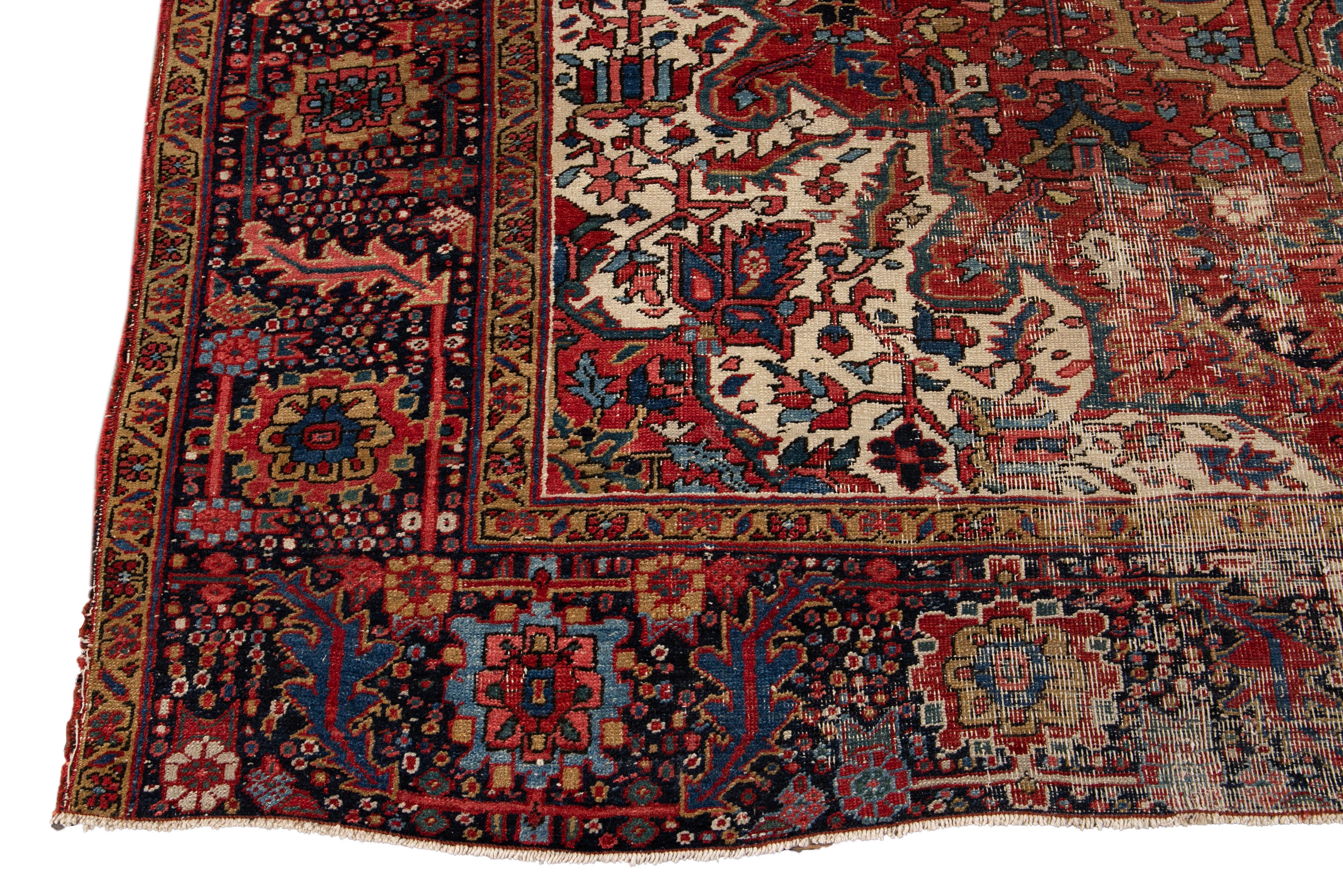 Early 20th Century Antique Persian Heriz Wool Rug 6