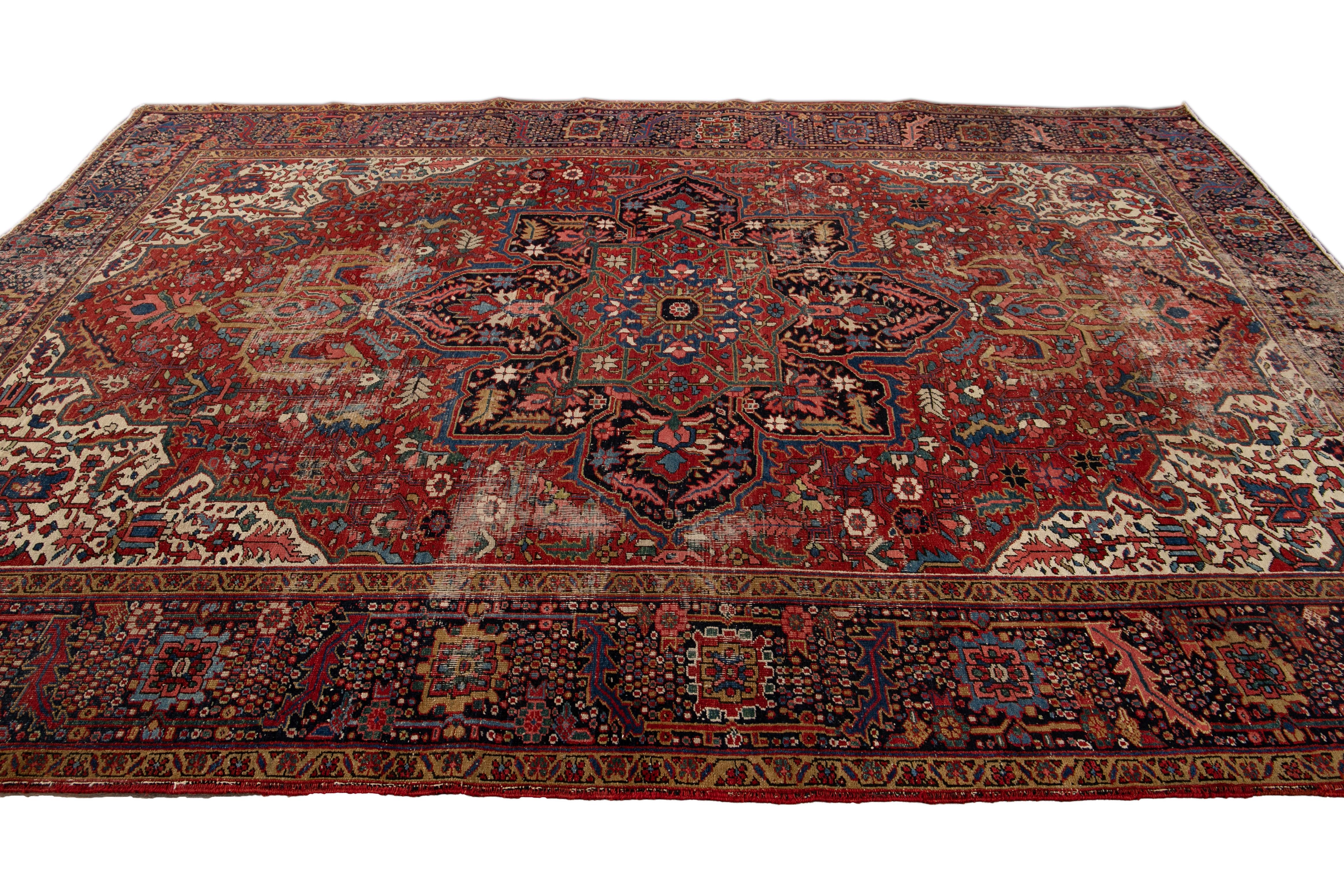 Early 20th Century Antique Persian Heriz Wool Rug 12