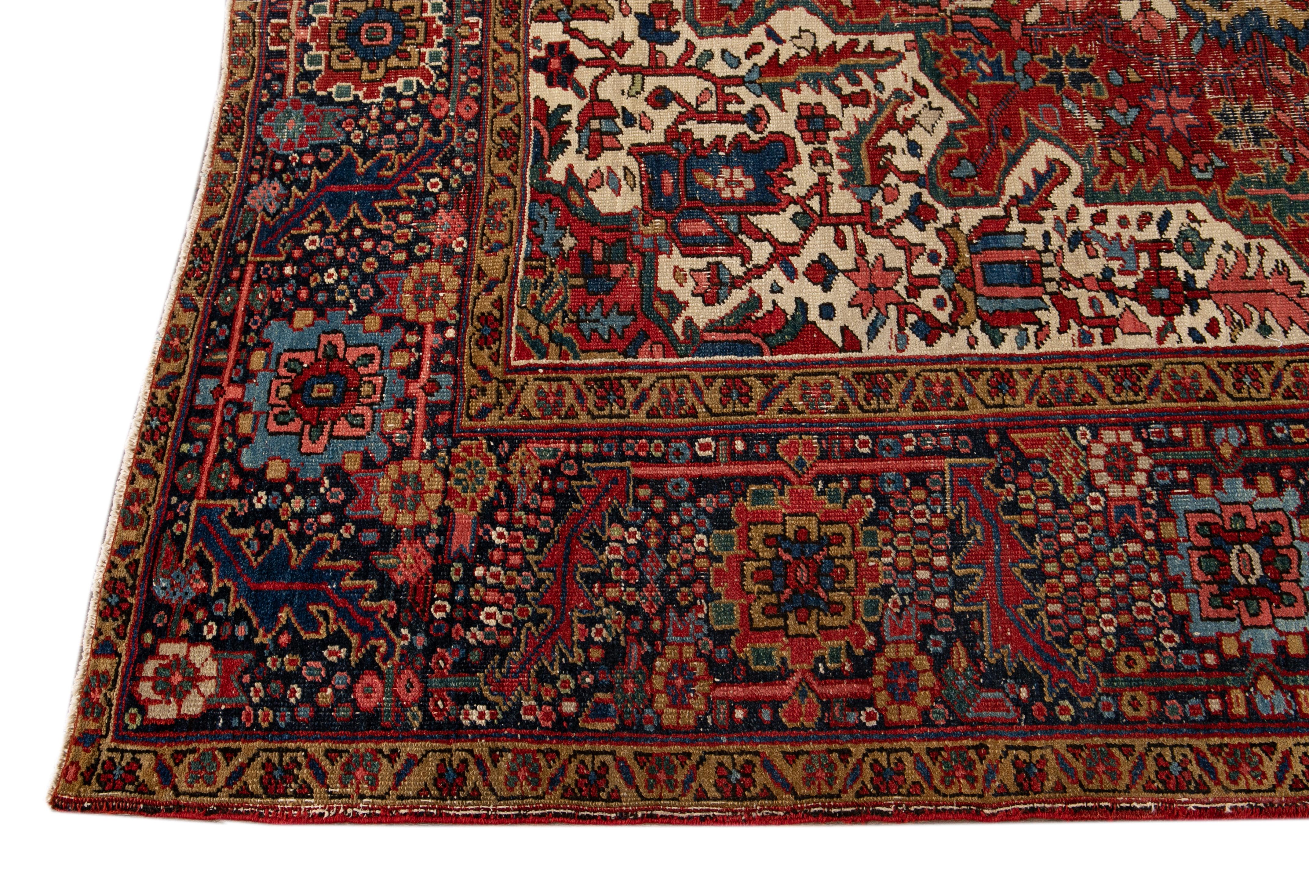 Early 20th Century Antique Persian Heriz Wool Rug 1
