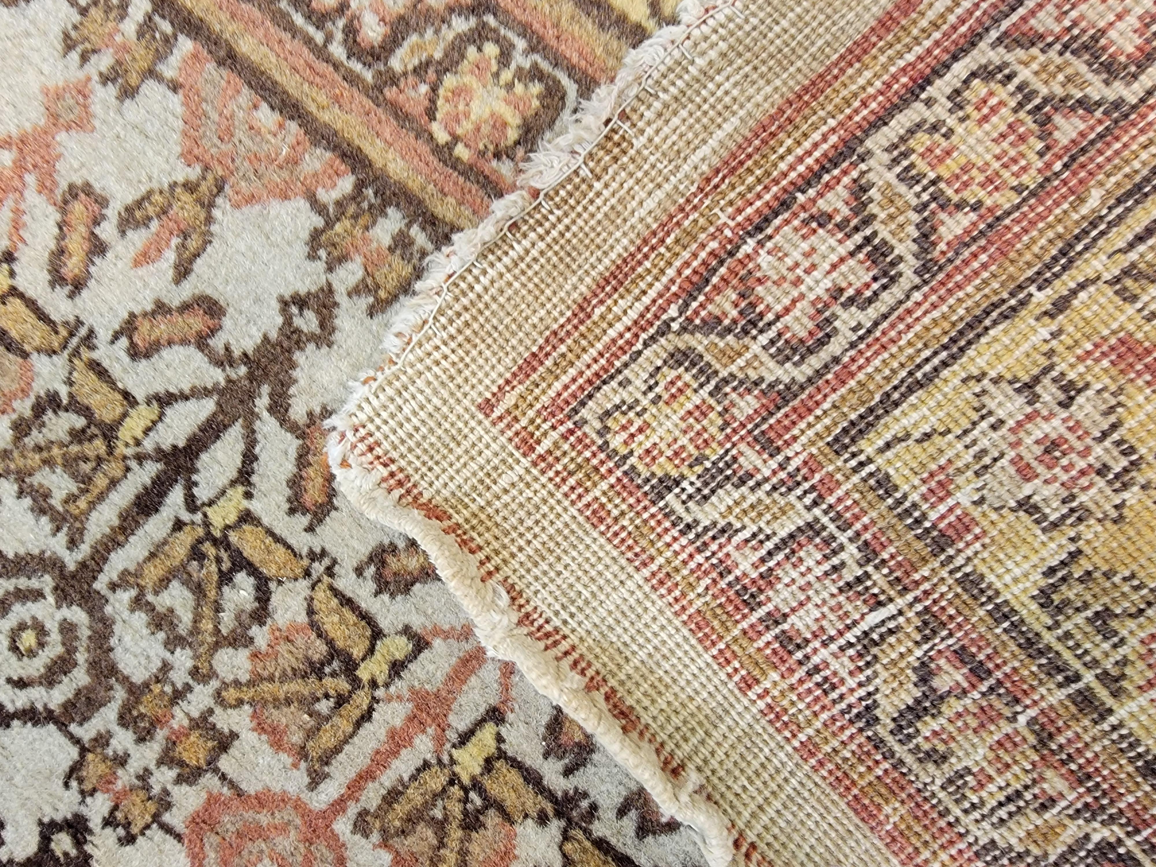 Early 20th Century Antique Persian Tabriz Haji Jalili Rug In Good Condition For Sale In Chamblee, GA