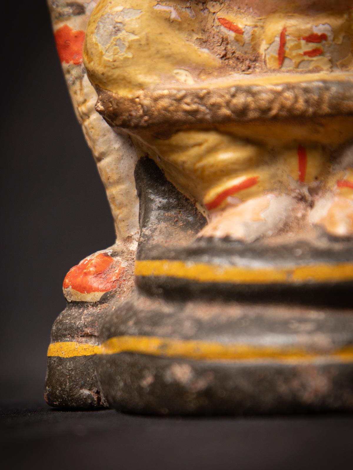 Early 20th century Antique pottery Vishnu statue from India For Sale 9
