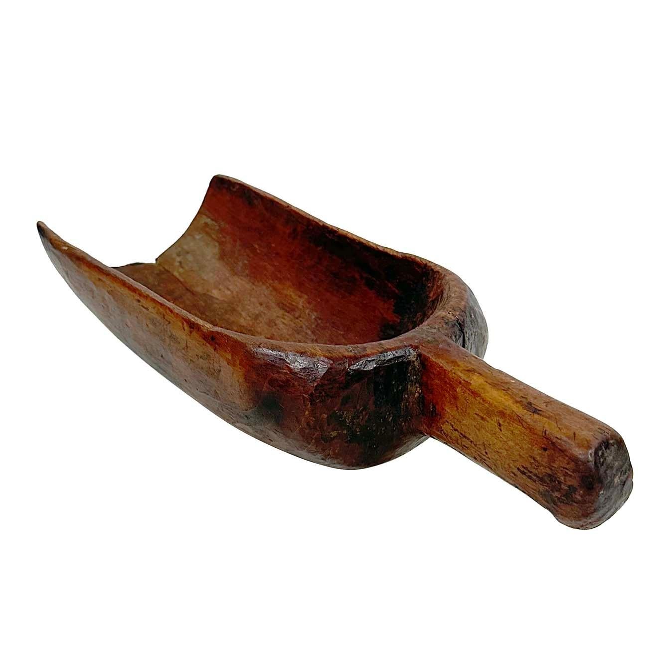 Granero o comedero primitivo de madera antiguo de principios del siglo XX en Bueno estado para la venta en Pomona, CA
