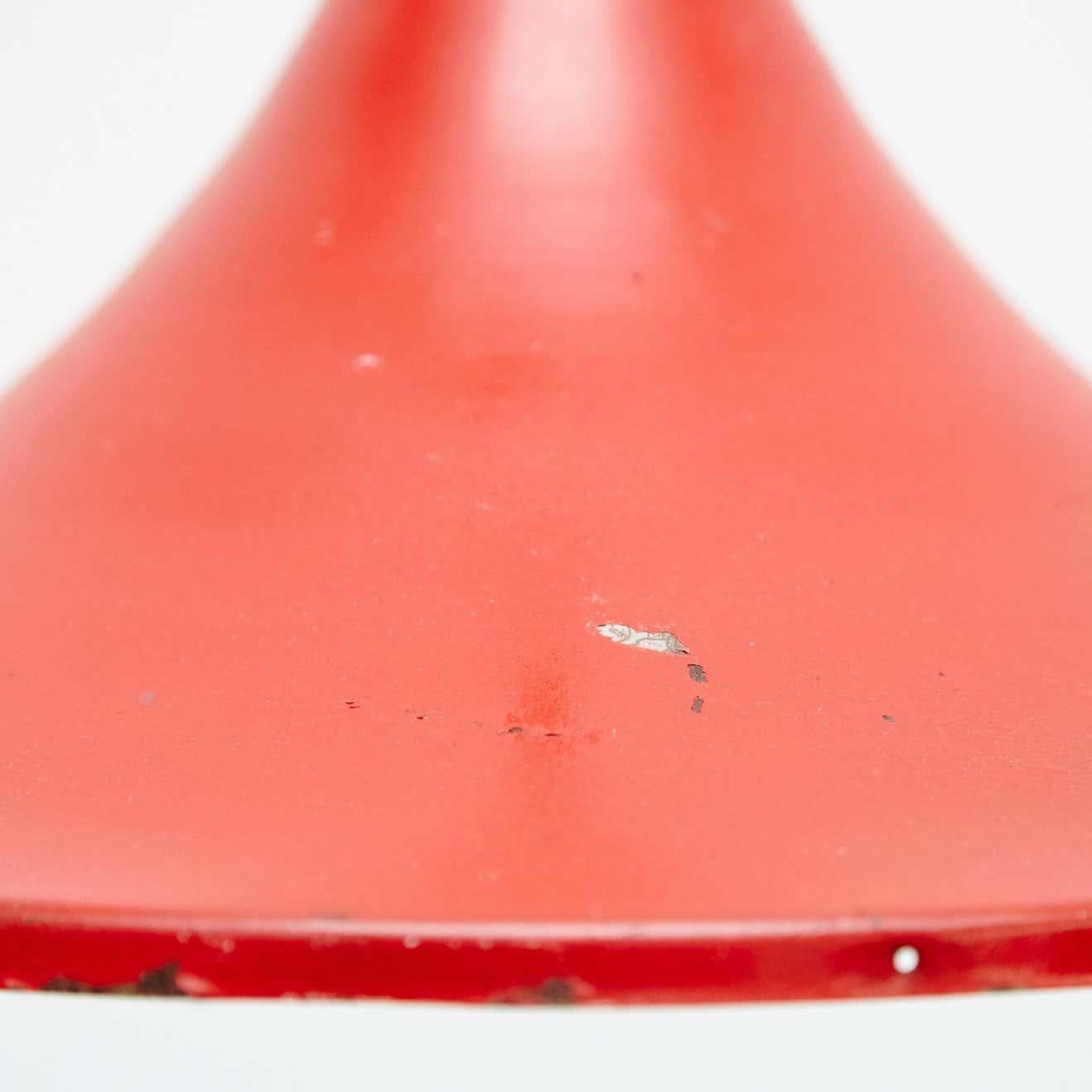 Francese Lampada da soffitto in metallo rosso antico dei primi del '900 in vendita