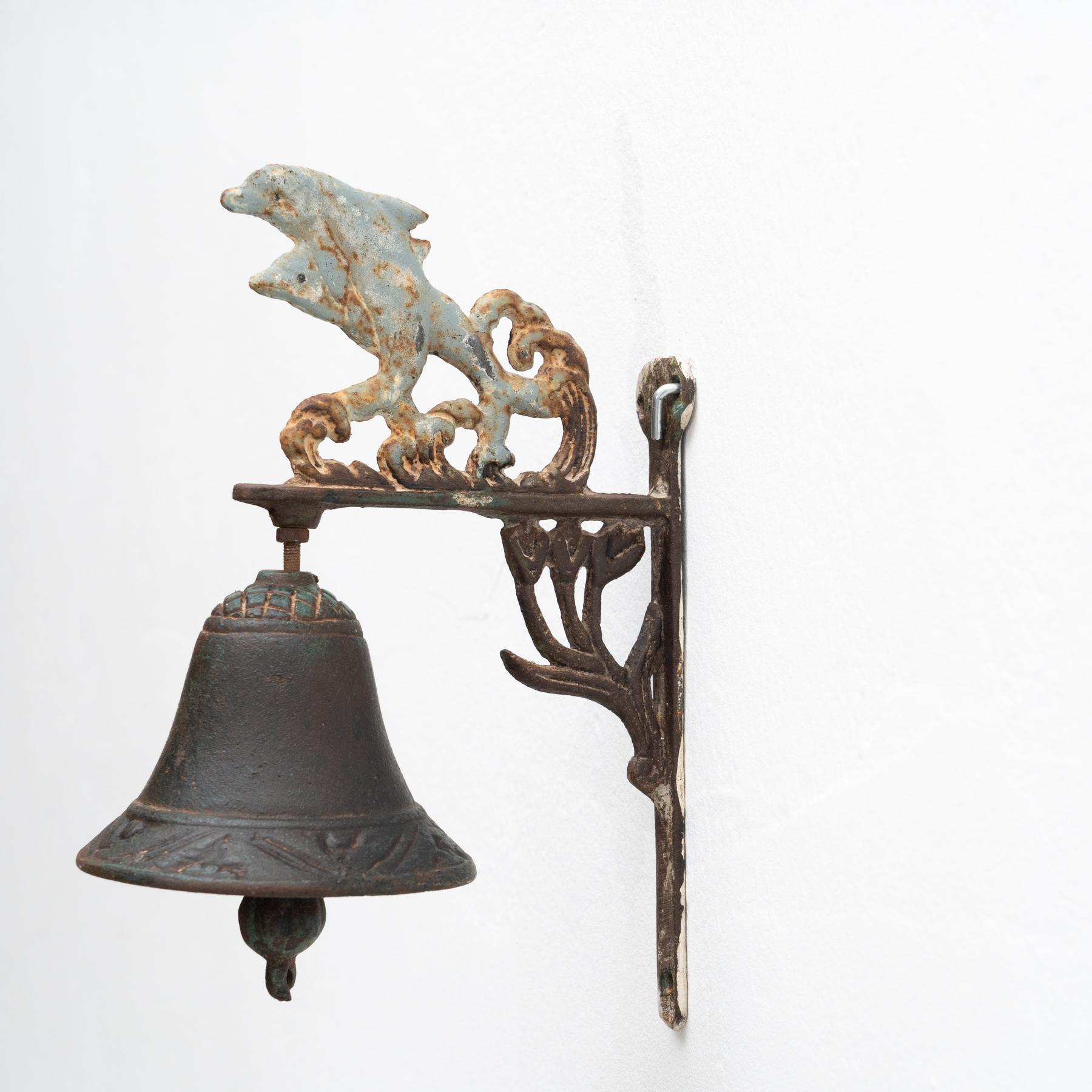 Early 20th Century Antique Rustic Spanish Wall Cast Iron Decorative Bell For Sale 1