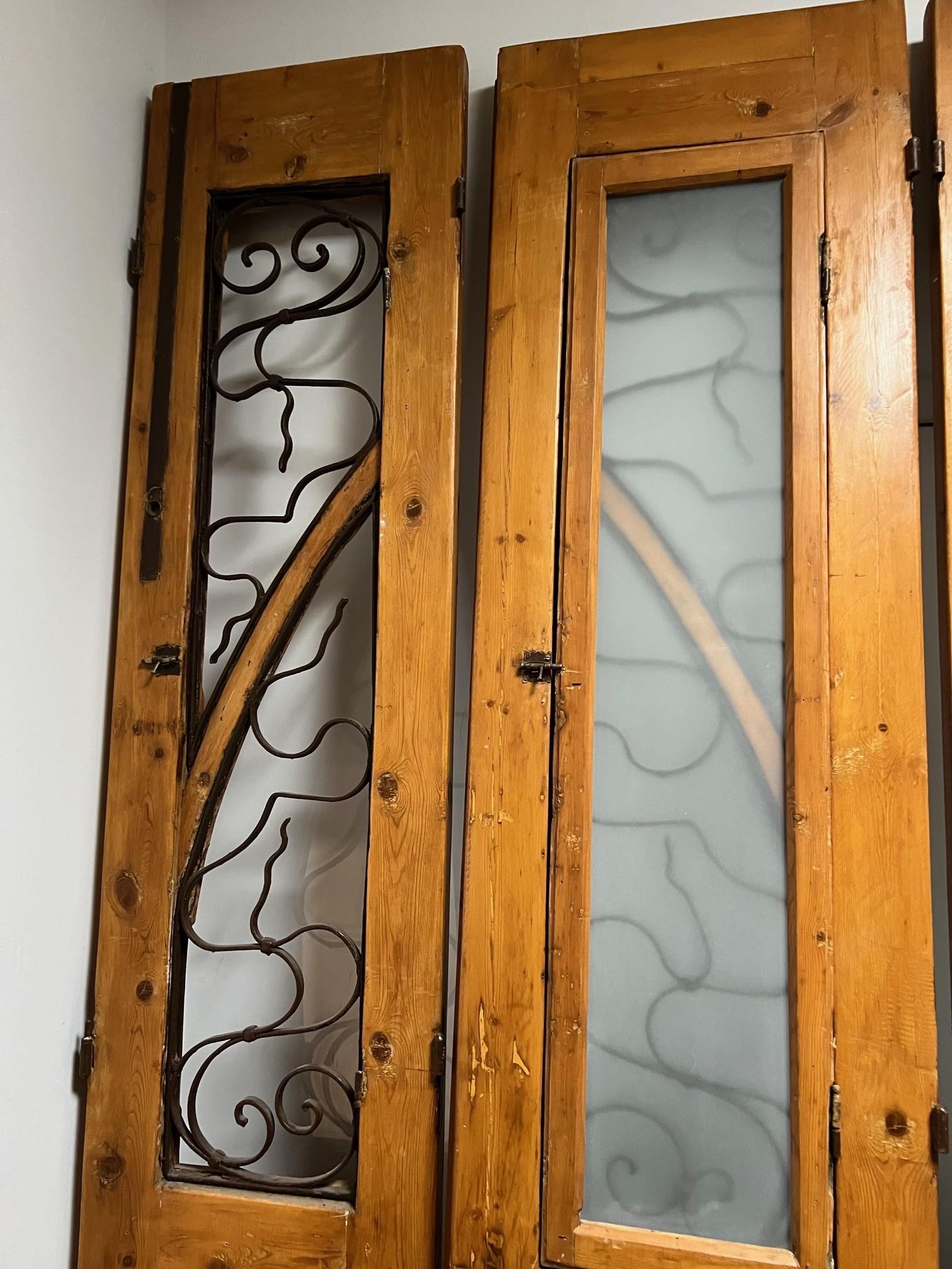 Early 20th Century Antique Set of Four Doors Wood with Iron Panels. For Sale 10