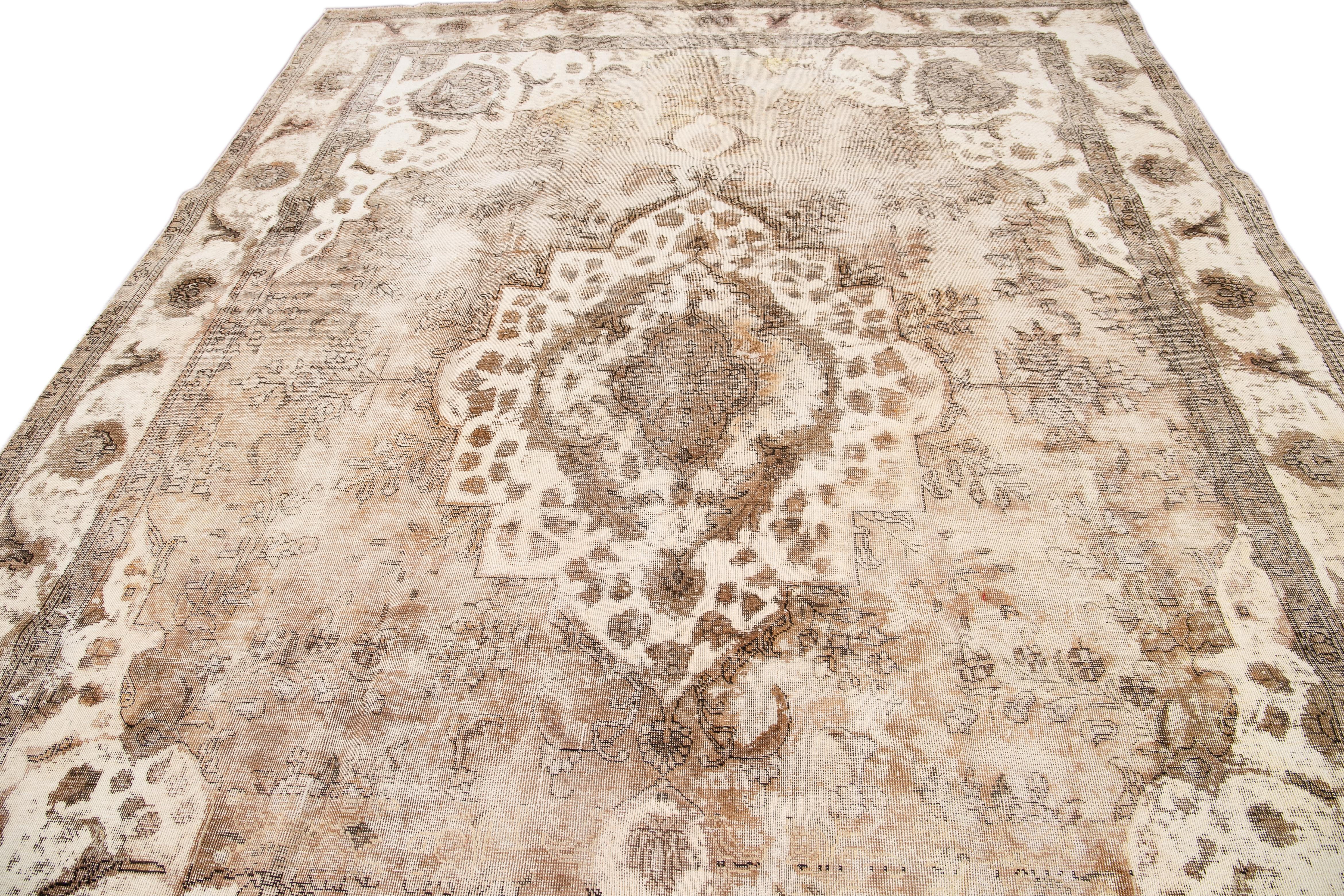 Early 20th Century Antique Tabriz Wool Rug For Sale 6