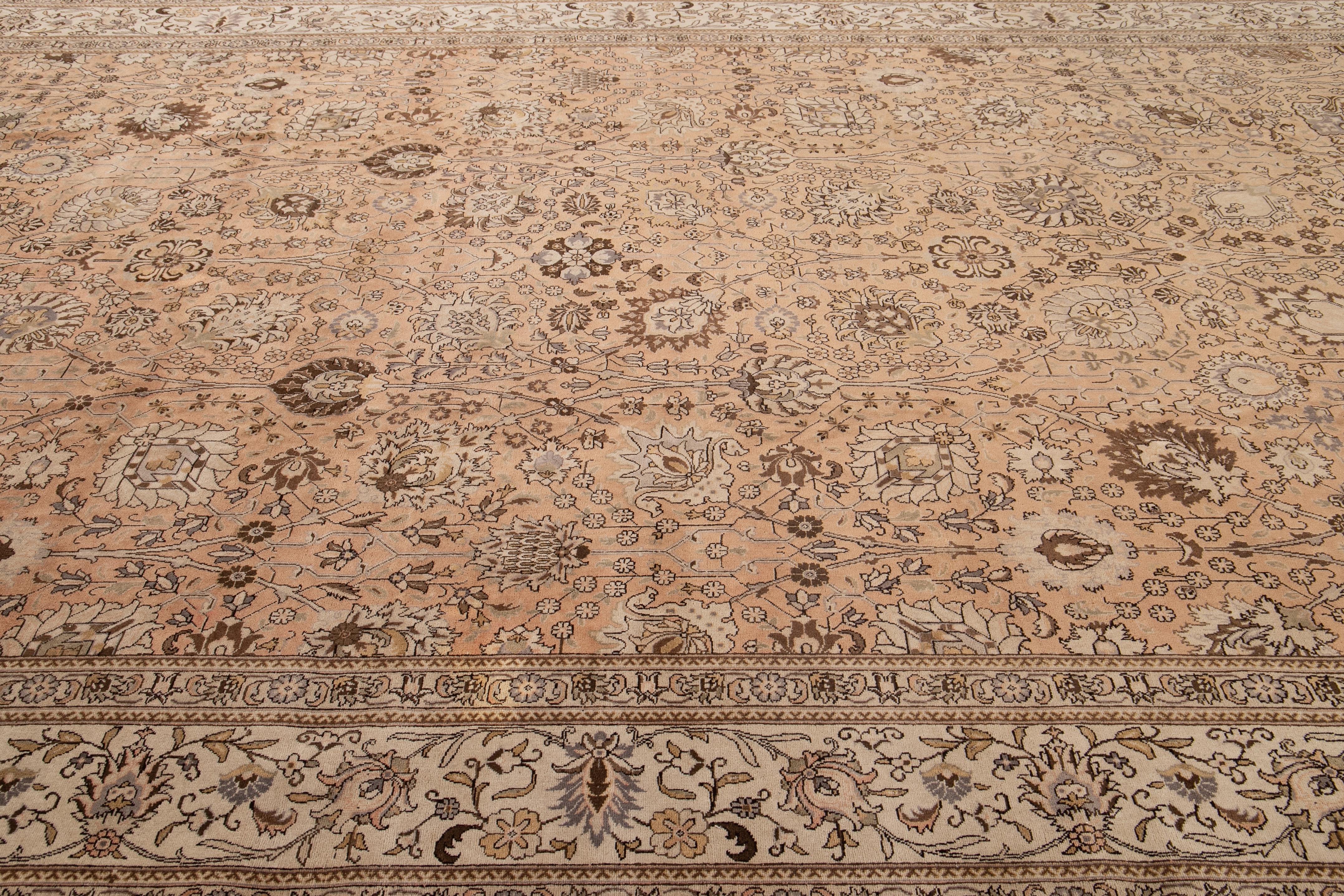 Early 20th Century Antique Tabriz Wool Rug For Sale 7
