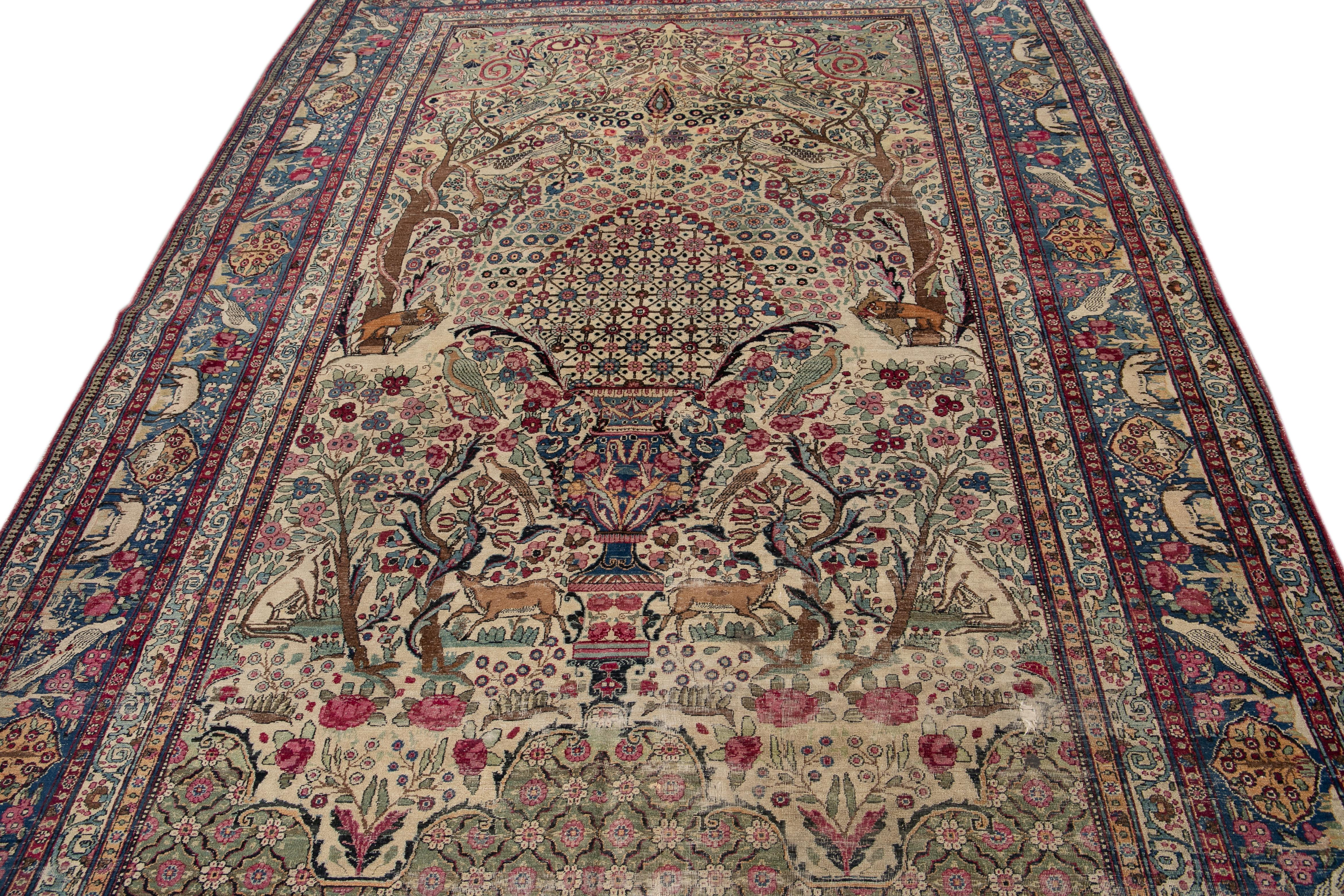 Early 20th Century Antique Tehran Wool Rug For Sale 5