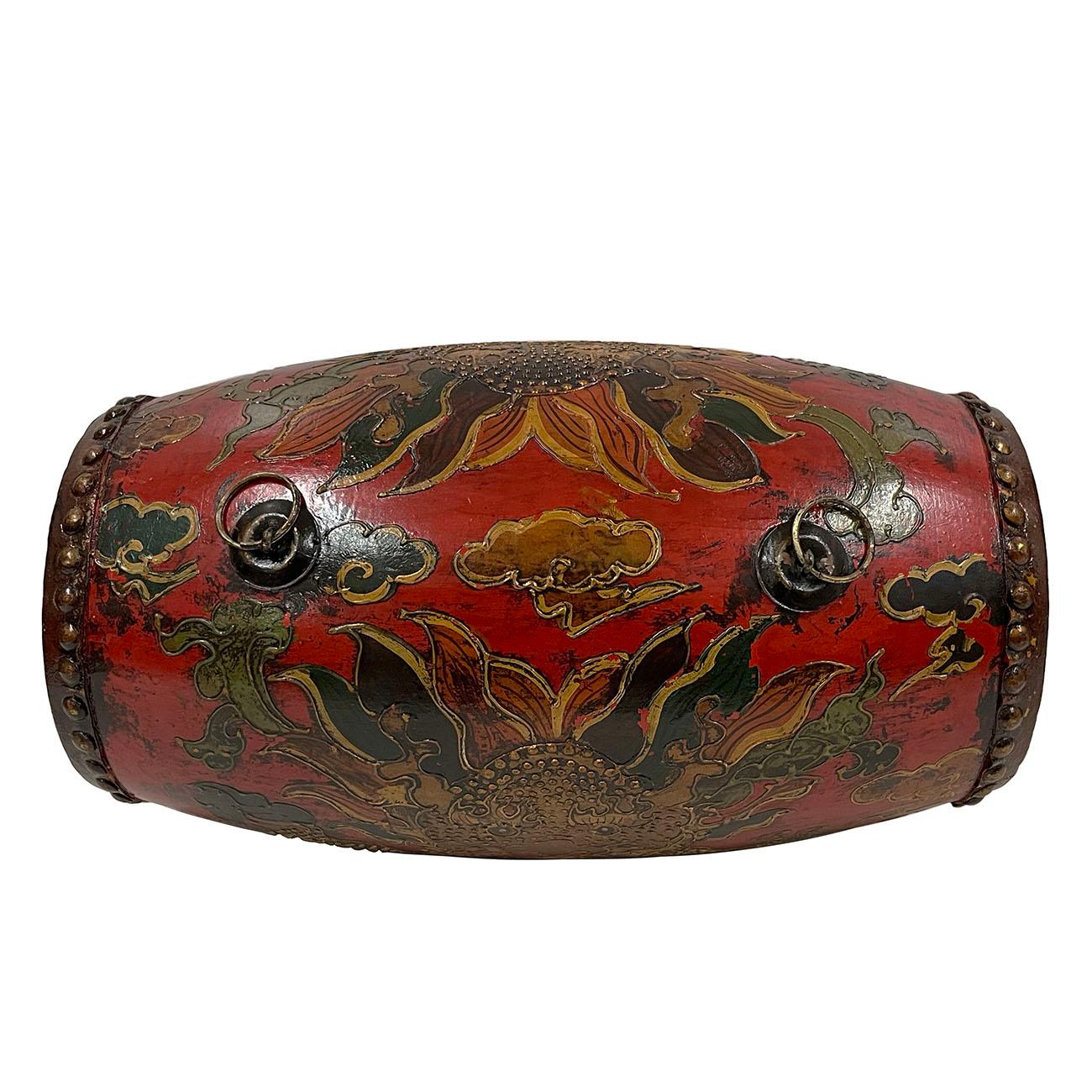 Peint Tambours de dragon tibétains antiques peints à la main du début du 20e siècle, ensemble de 3 pièces en vente