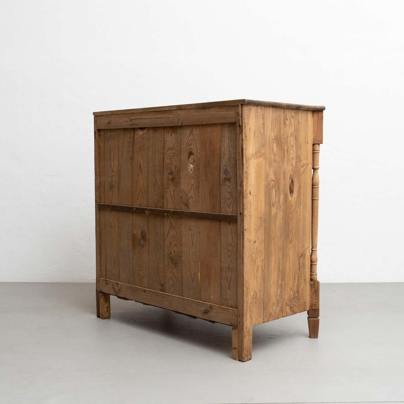 Early 20th Century Antique Traditional Spanish Pine Wood Dresser 1