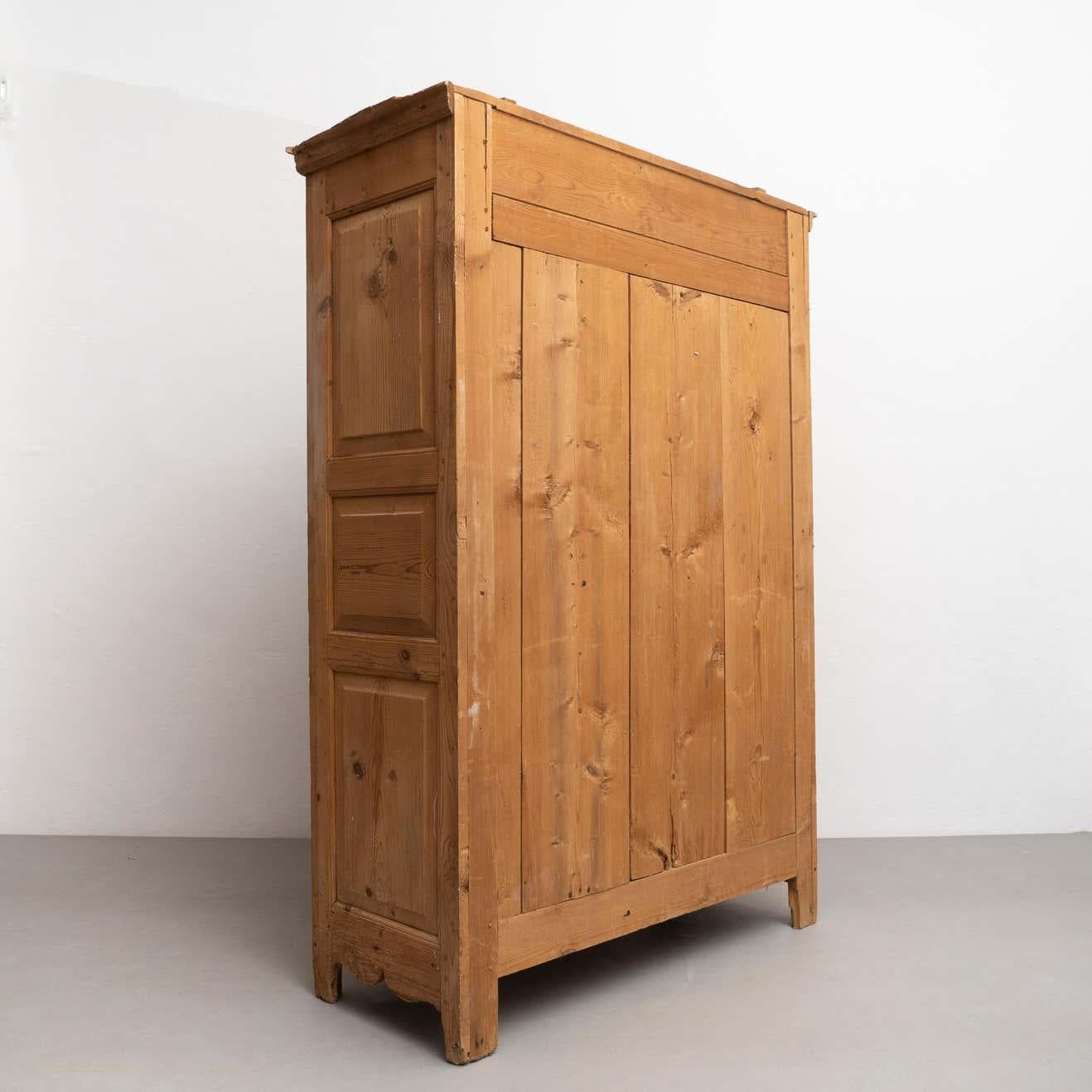 Wood Early 20th Century Antique Traditional Spanish Pinewood Wardrobe For Sale
