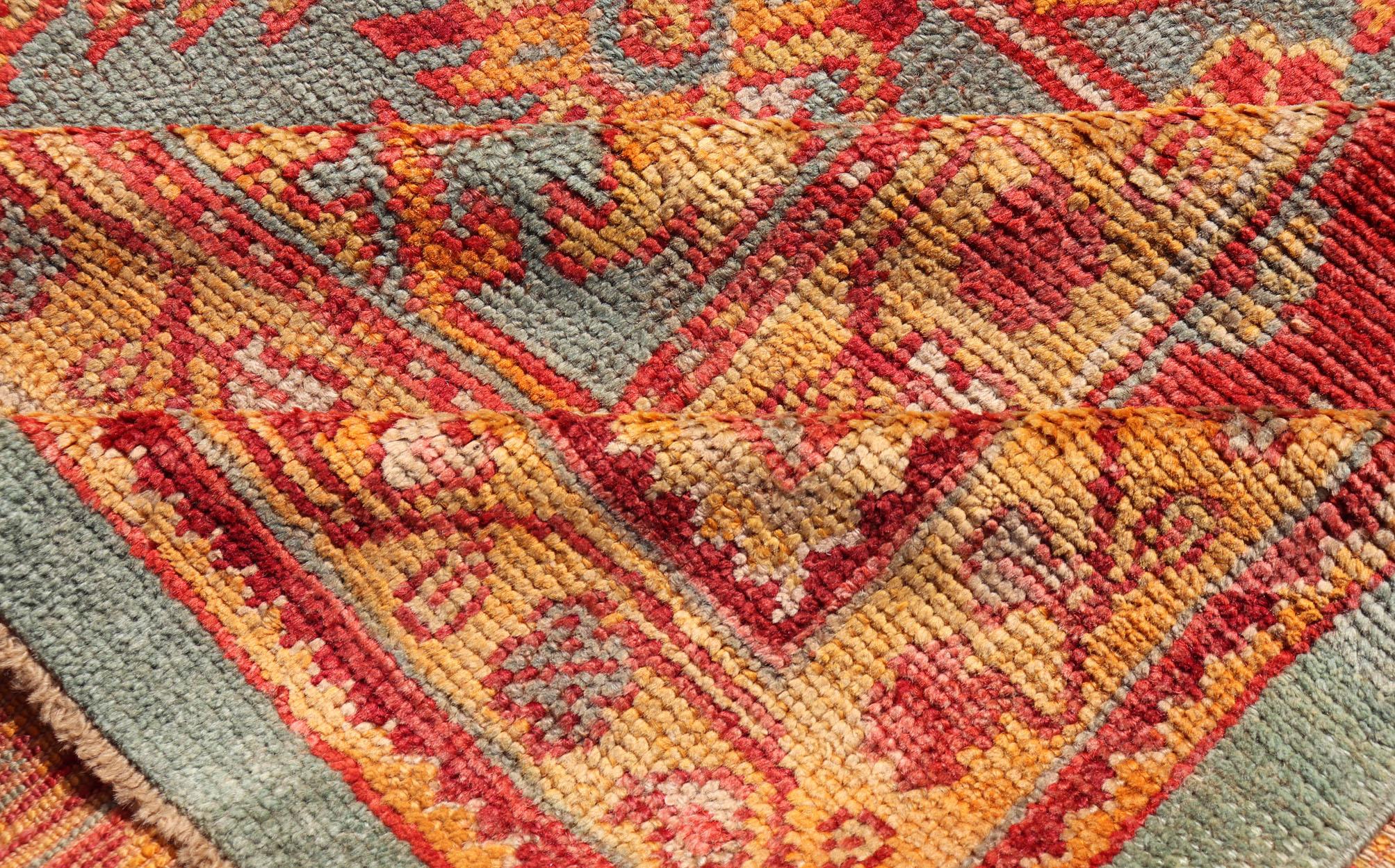 Hand-Knotted Early 20th Century Antique Turkish Oushak Rug with Flowers and Geometric  For Sale