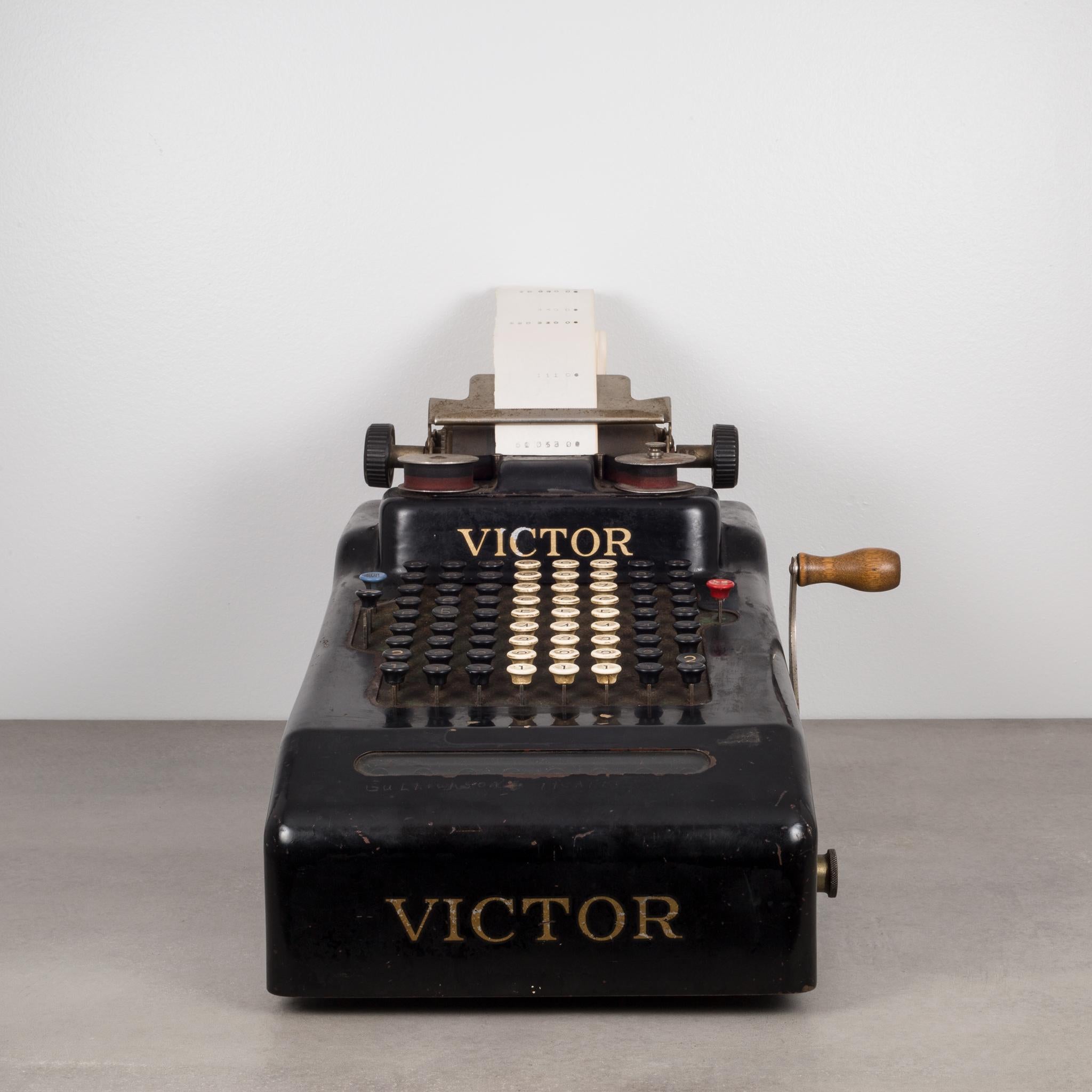Industrial Early 20th Century Antique Victor Adding Machine, circa 1910