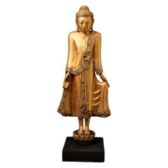 Early 20th century Antique wooden Burmese Mandalay Buddha from Burma