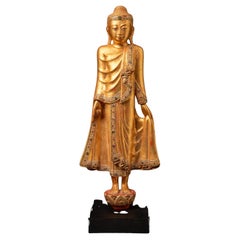 Early 20th century Antique wooden Burmese Mandalay Buddha from Burma