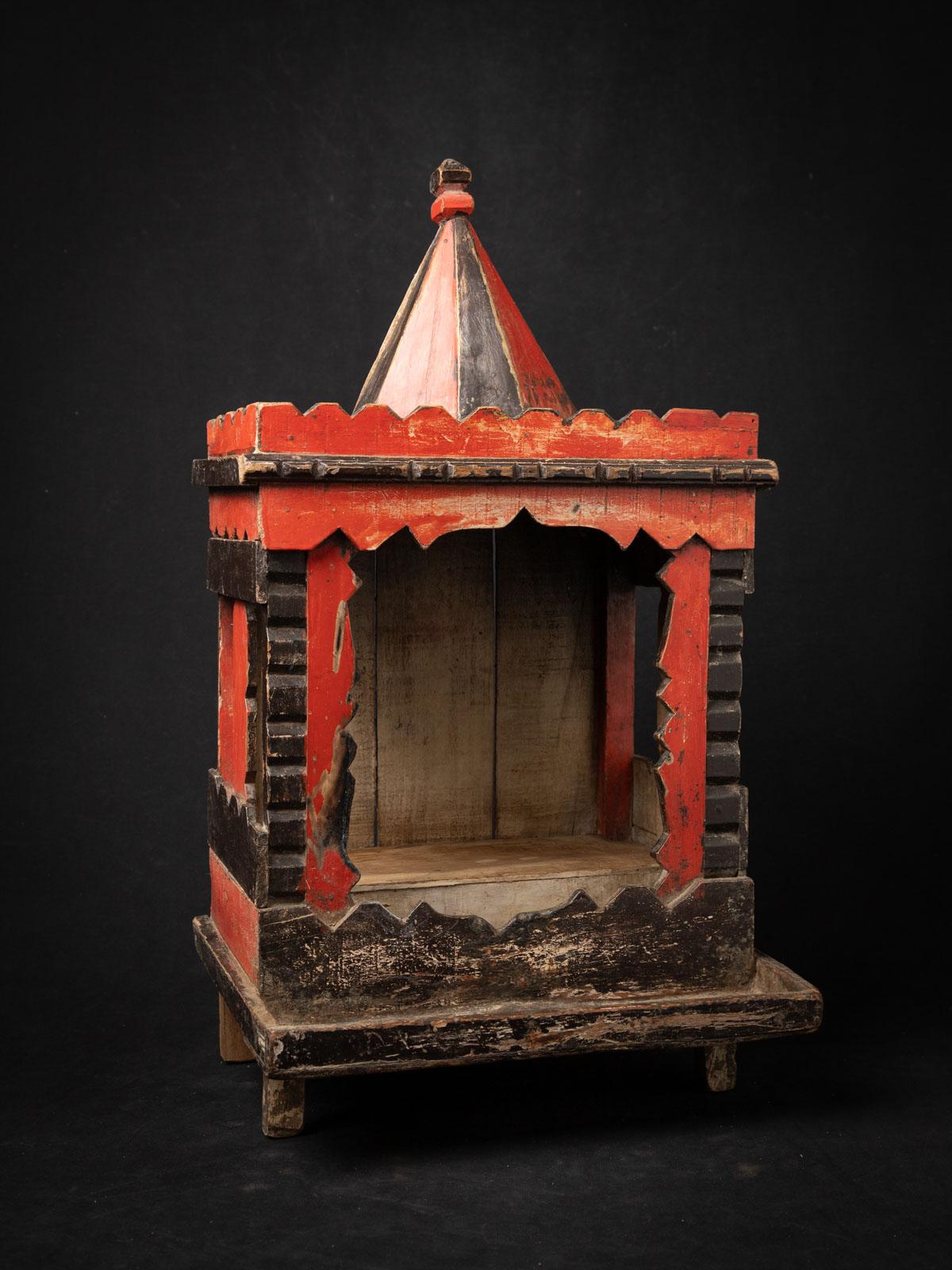 Wood Early 20th century Antique wooden Indian temple from India For Sale