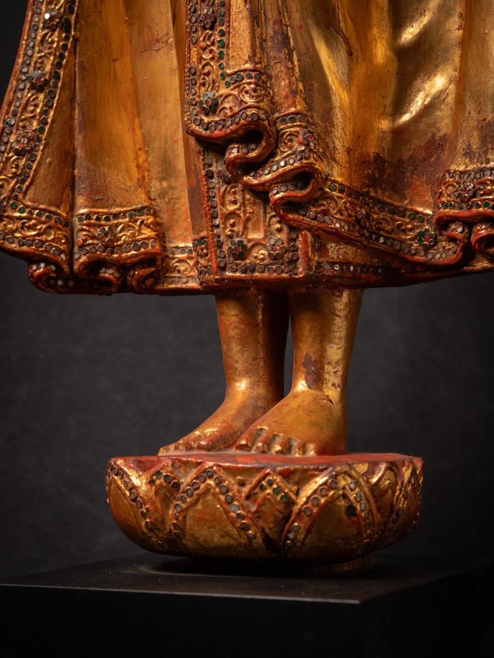Antike Mandalay-Buddha-Statue aus Holz aus Burma aus dem frühen 20. Jahrhundert  im Angebot 13