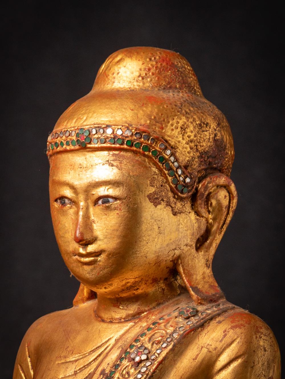 Antike Mandalay-Buddha-Statue aus Holz aus Burma aus dem frühen 20. Jahrhundert  im Angebot 1