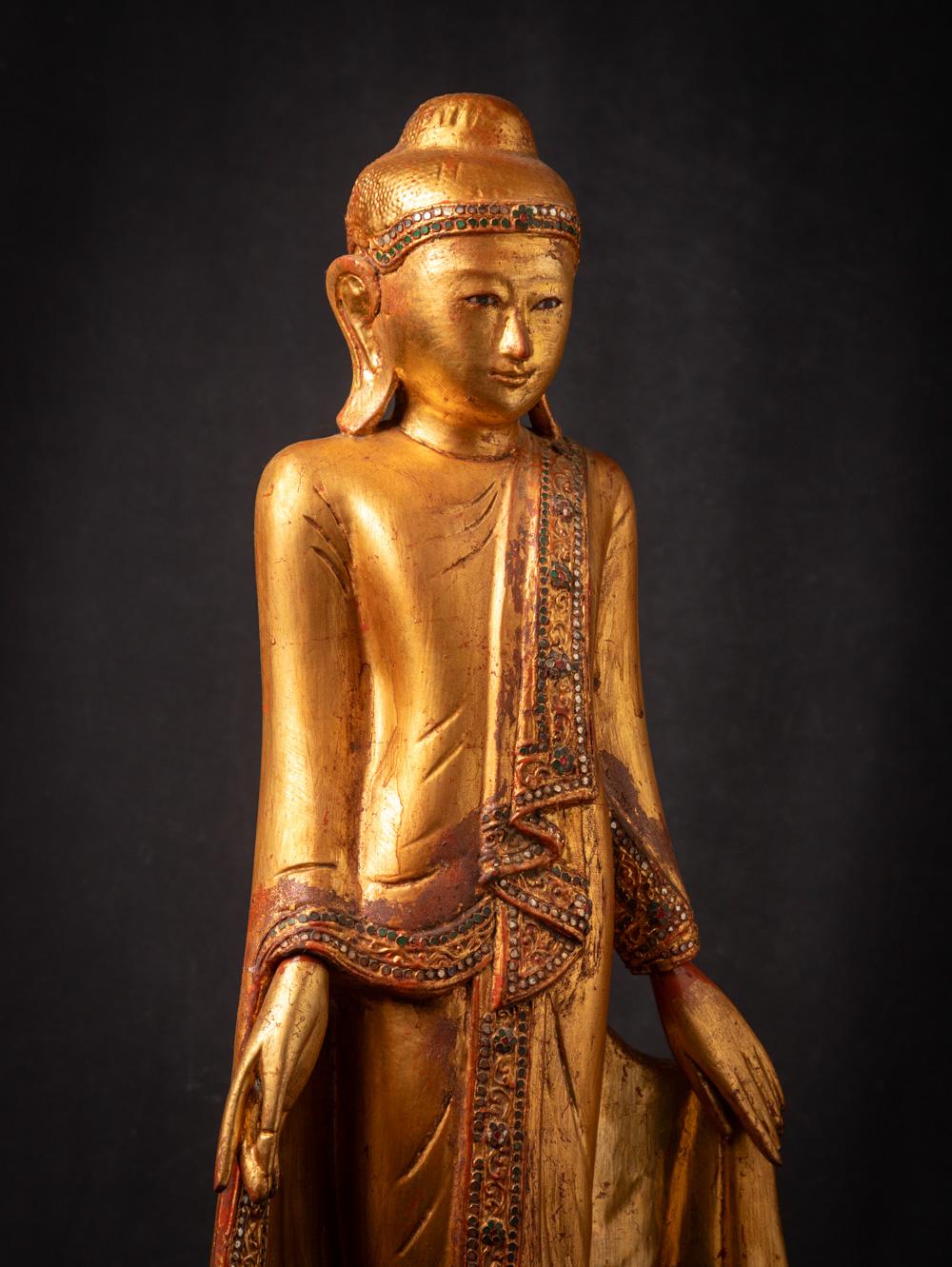 Antike Mandalay-Buddha-Statue aus Holz aus Burma aus dem frühen 20. Jahrhundert  im Angebot 3