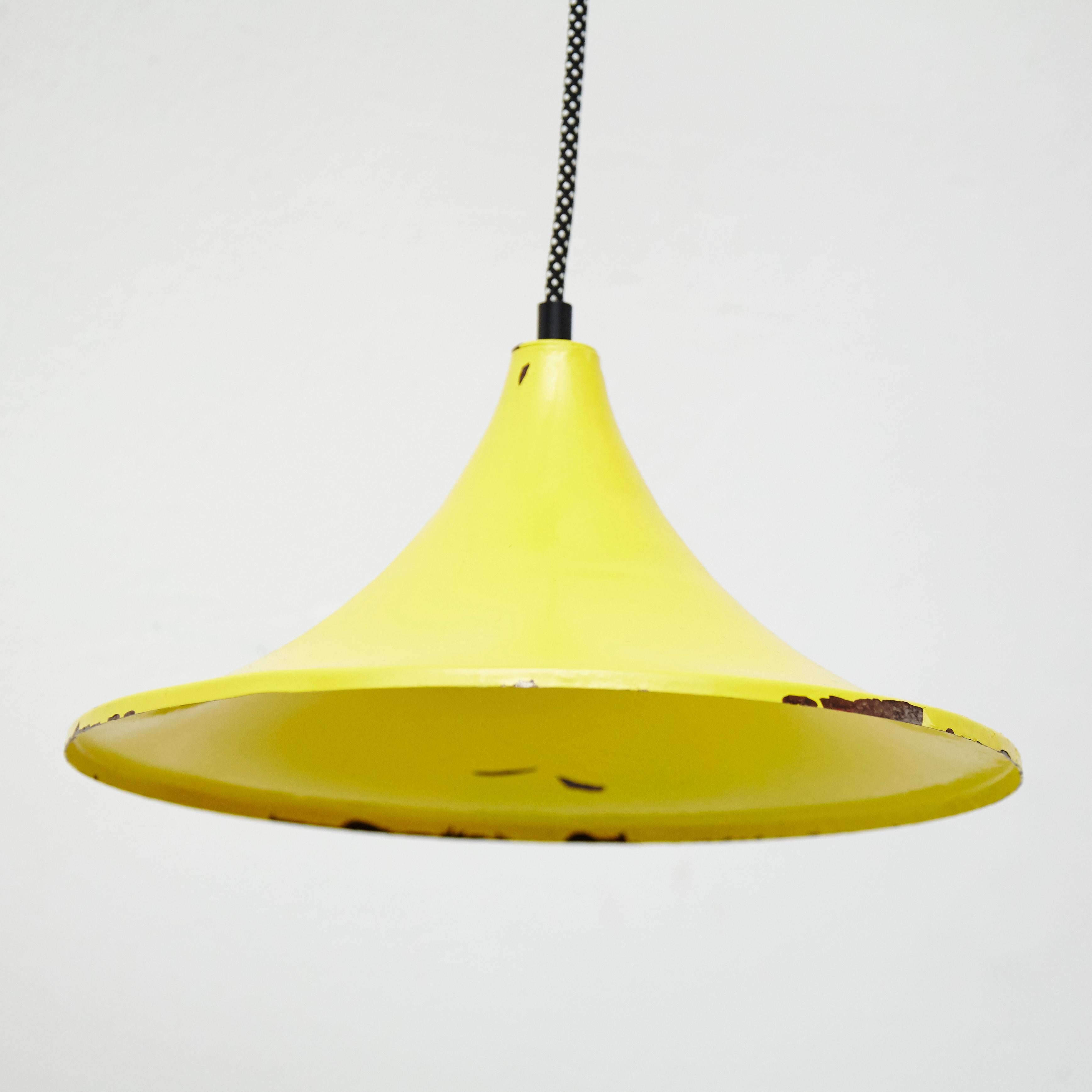 Mid-Century Modern Early 20th Century Antique Yellow Brass Ceiling Lamp For Sale
