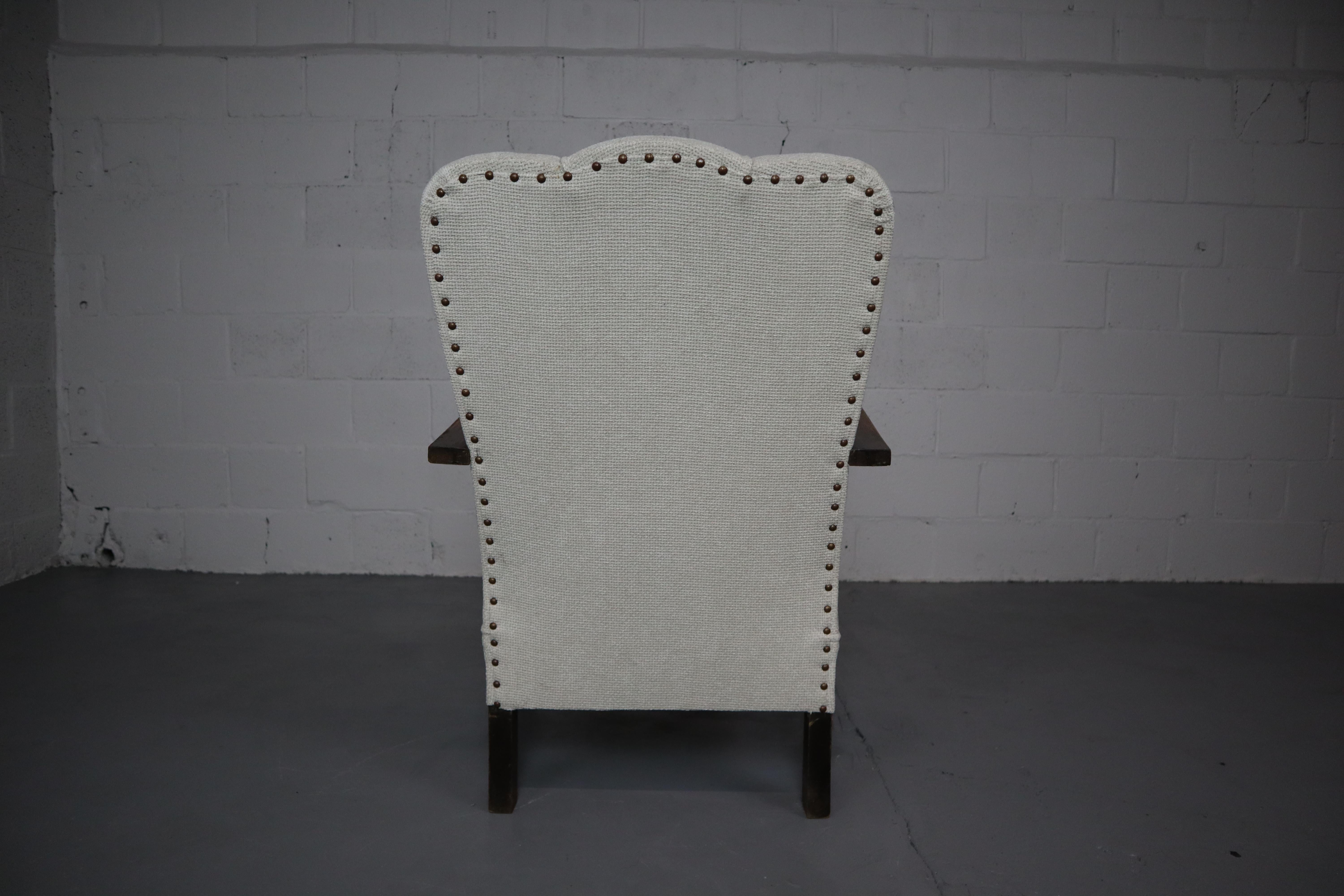 Early 20th Century Art-Deco Armchair, Oak and Fabric For Sale 3
