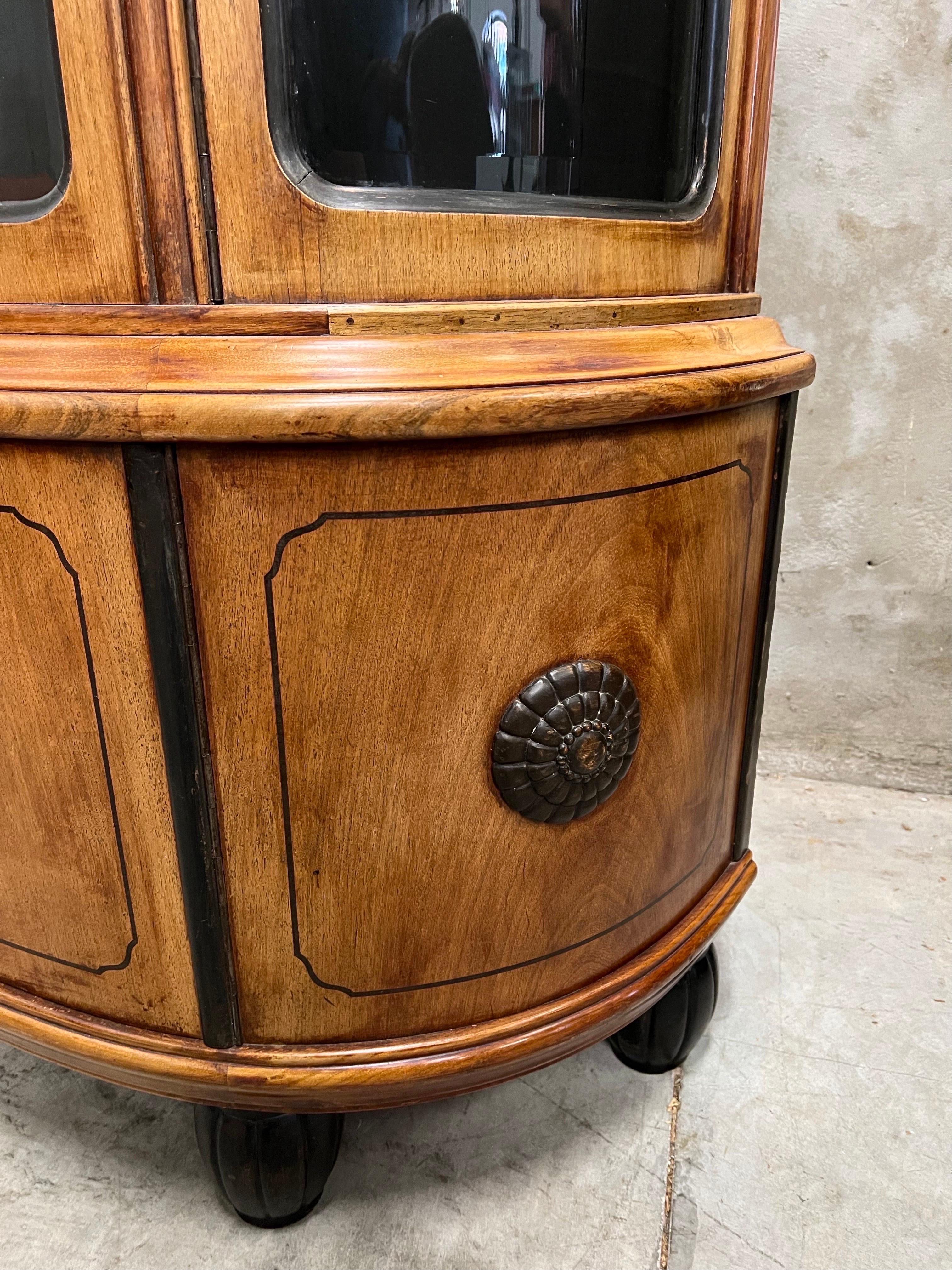 Early 20th Century Art Deco Beverage Cabinet, Curved Glass 2