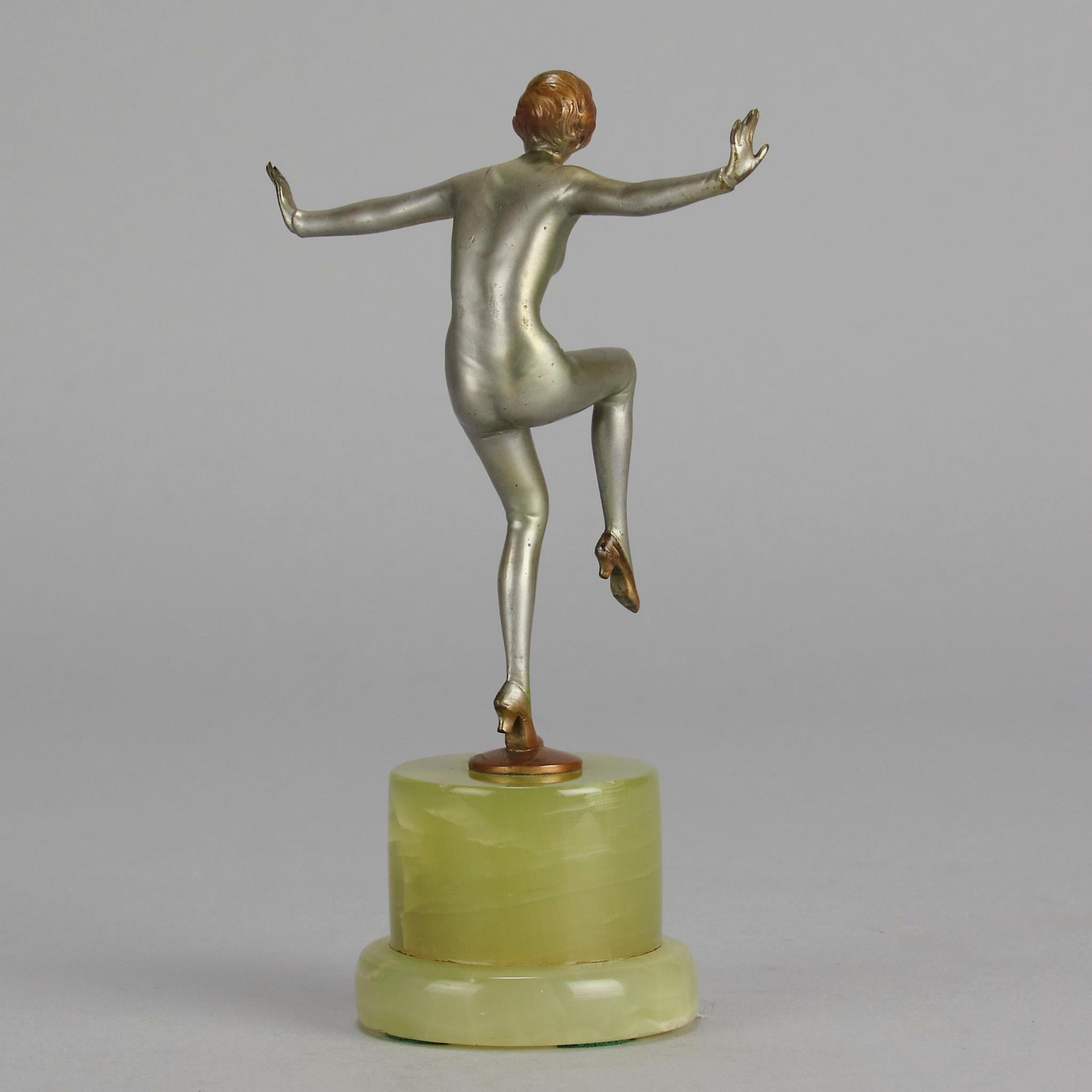 Art-Déco-Bronze des frühen 20. Jahrhunderts mit dem Titel „Arms Out“ von Josef Lorenzl (Gegossen) im Angebot