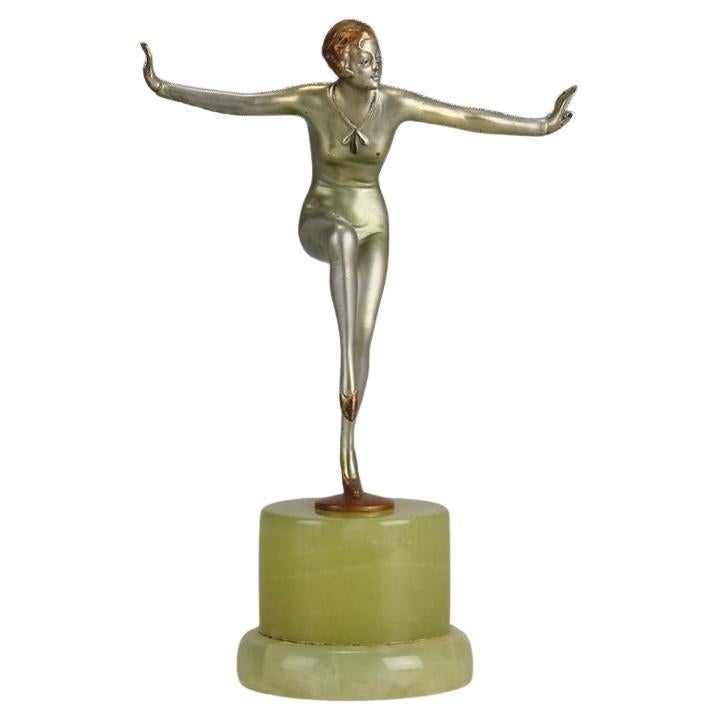 Art-Déco-Bronze des frühen 20. Jahrhunderts mit dem Titel „Arms Out“ von Josef Lorenzl