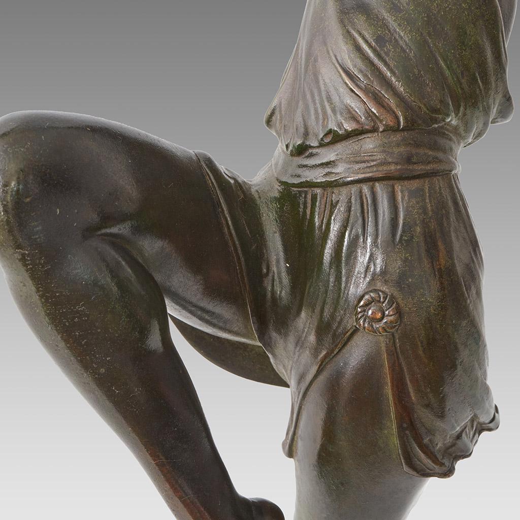 Art-déco-Bronze des frühen 20. Jahrhunderts mit dem Titel „Diana“ von Pierre Le Faguays im Angebot 4