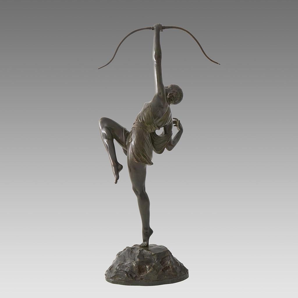 Art-déco-Bronze des frühen 20. Jahrhunderts mit dem Titel „Diana“ von Pierre Le Faguays im Zustand „Hervorragend“ im Angebot in London, GB