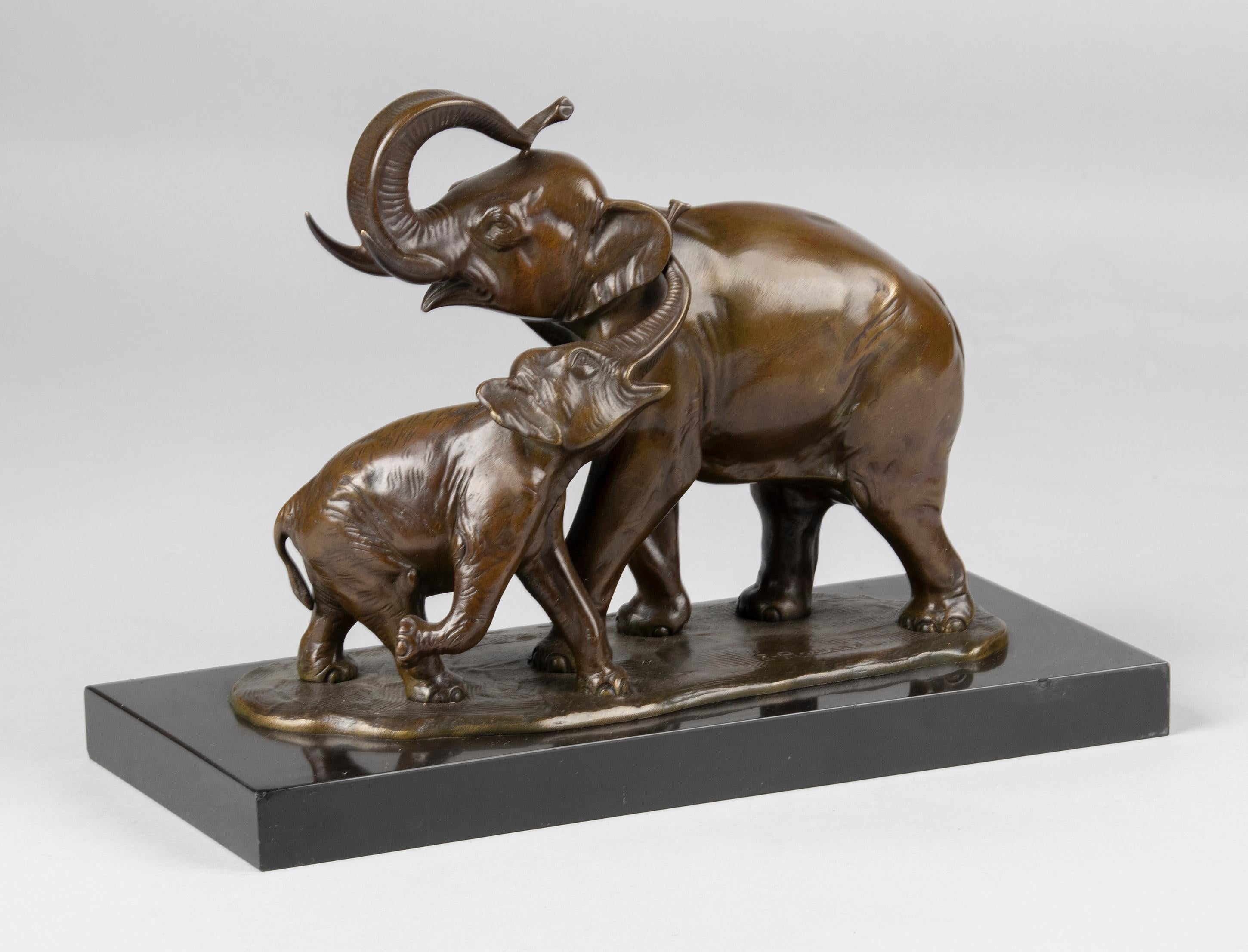 Early 20th Century Art Deco Bronze Sculpture Elephants, Irénée Rochard In Good Condition For Sale In Casteren, Noord-Brabant