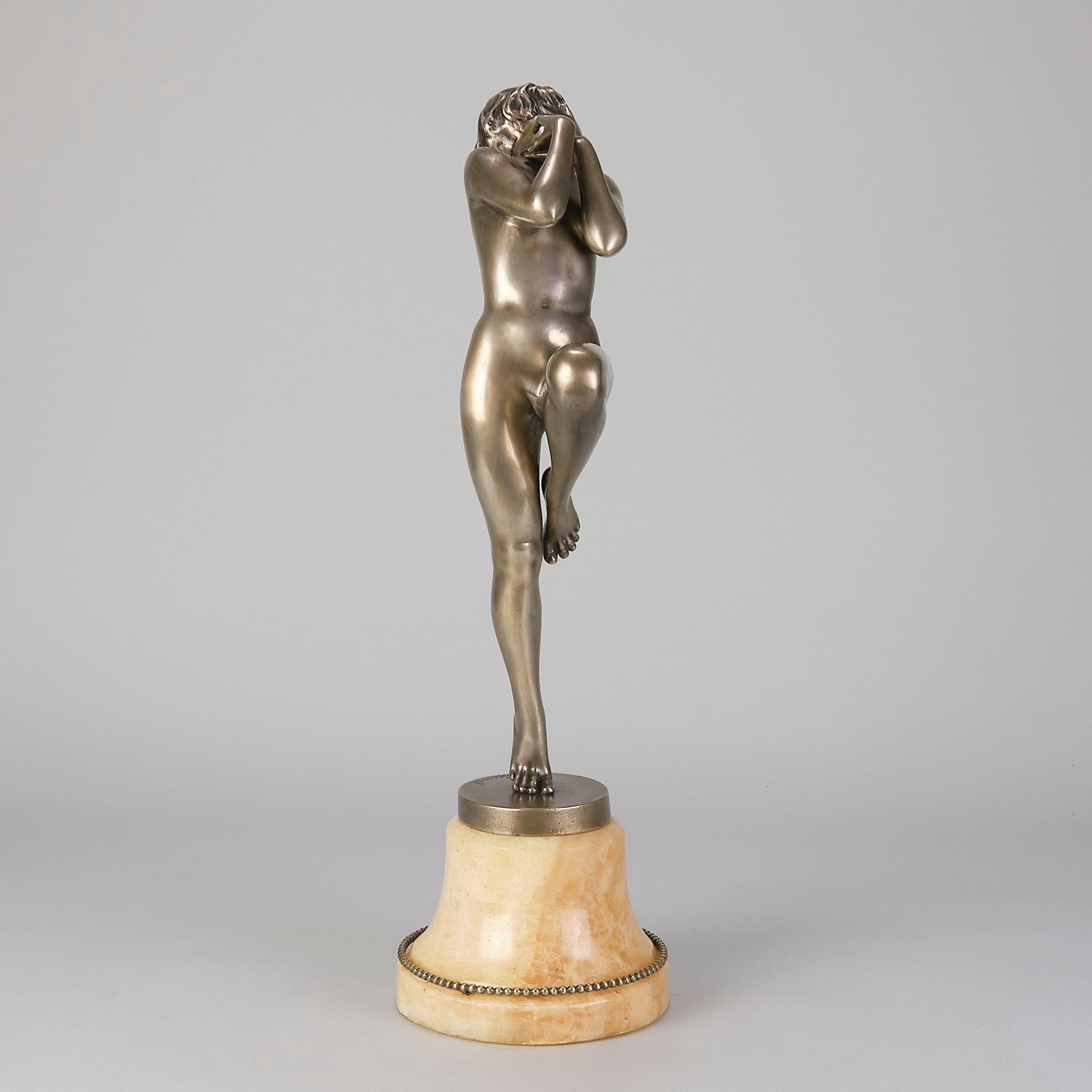 Intagliato Bronzo dipinto a freddo Art Deco dei primi del Novecento intitolato 