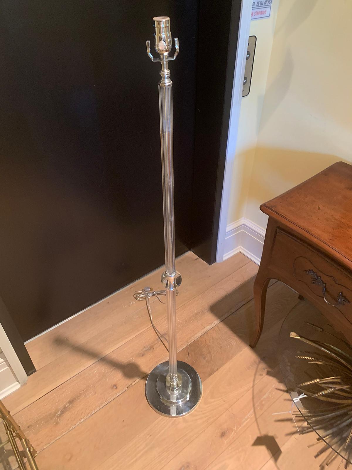 Early 20th Century Art Deco Crystal and Chrome Floor Lamp In Good Condition In Atlanta, GA