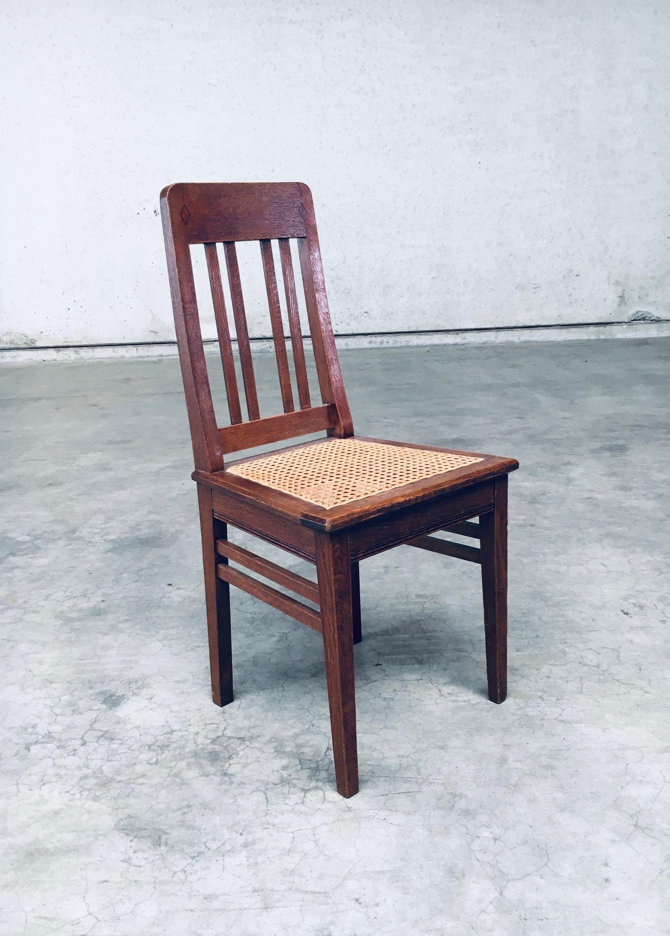 Juego de sillas de comedor de diseño Art Déco de principios del siglo XX en venta 1