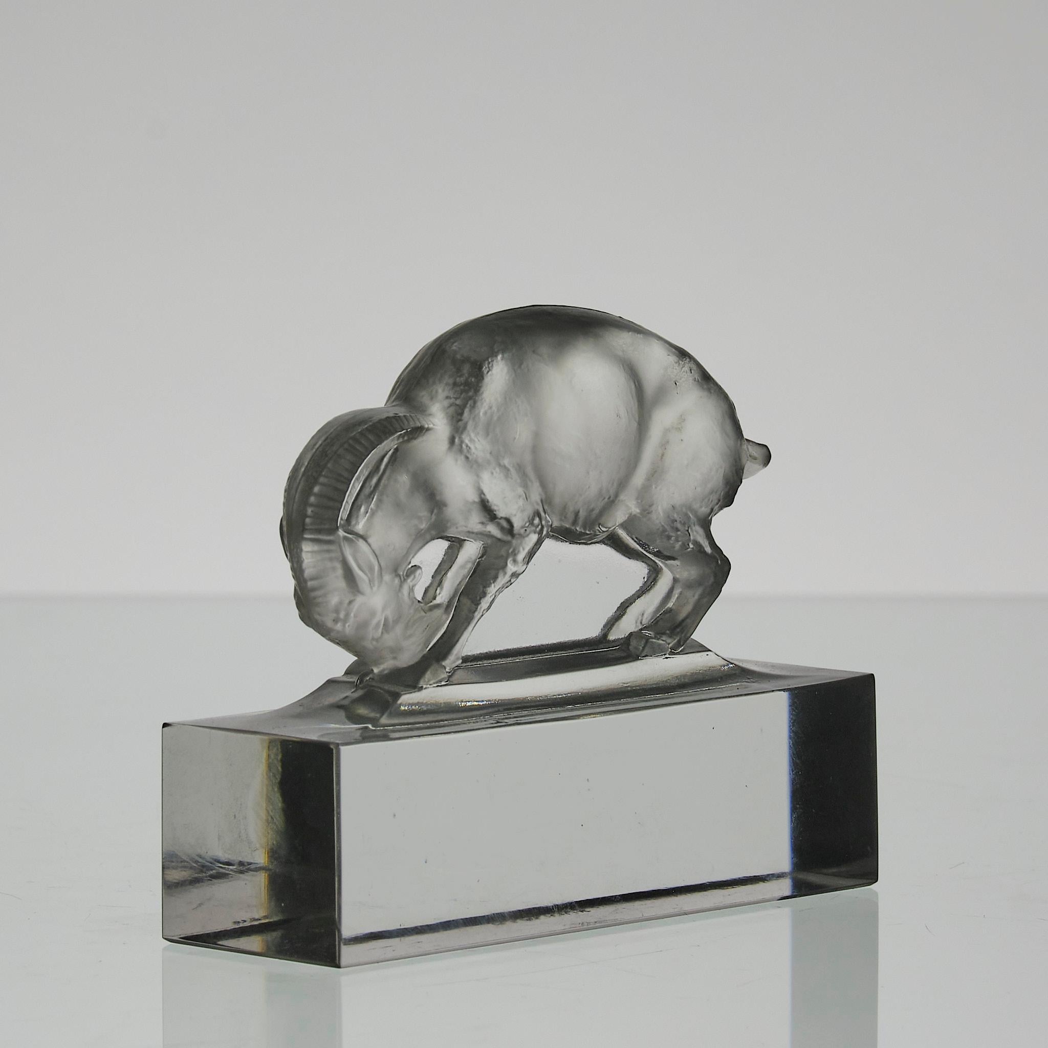 Verre Art Déco du début du 20ème siècle intitulé 