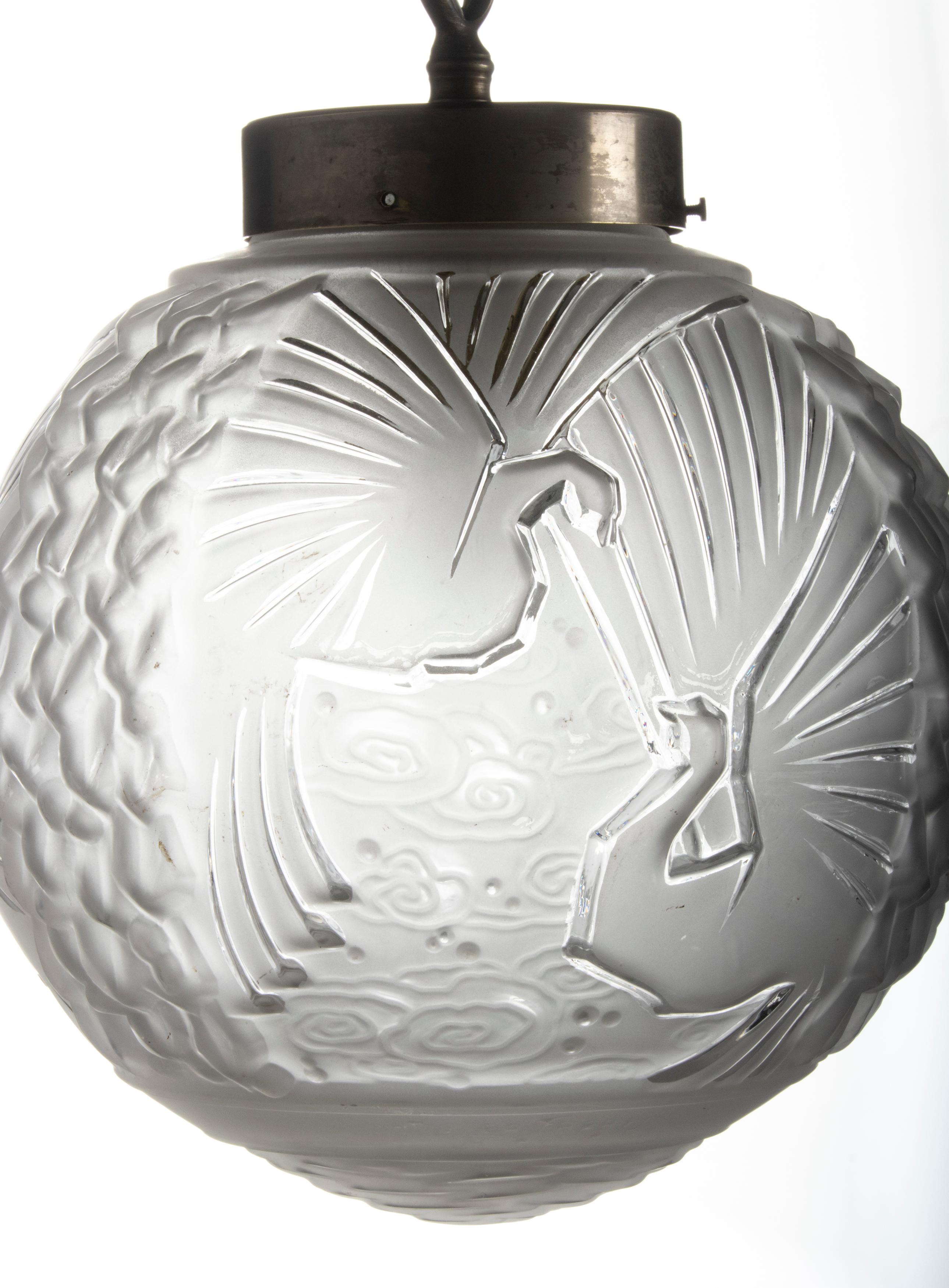 Vetro Lampada a lanterna a globo Art Deco dei primi del Novecento di Muller Frères in vendita