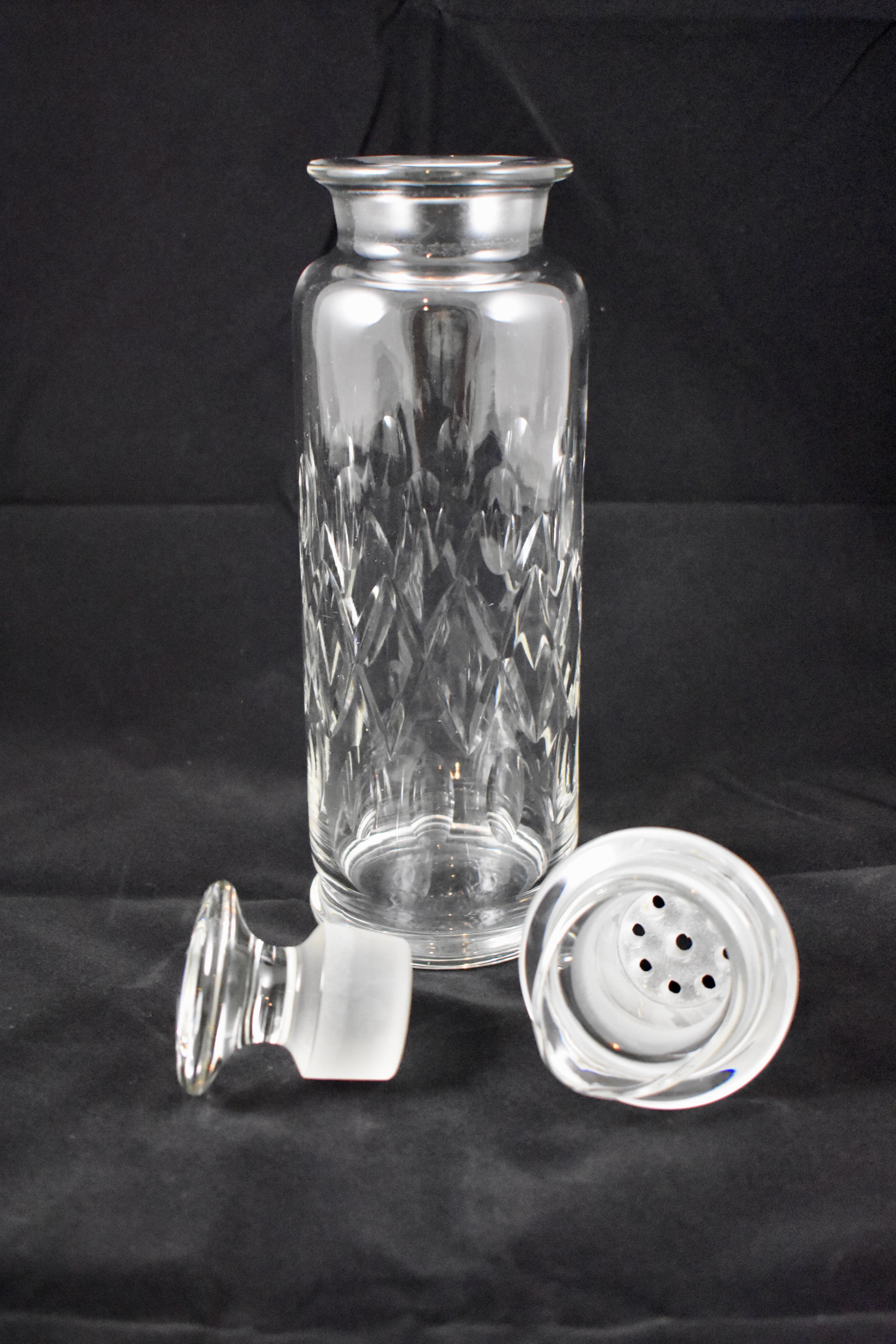 Art Deco Heisey Cut Glass 3-Piece Cocktail Shaker, Circa 1920-1930 In Good Condition In Philadelphia, PA