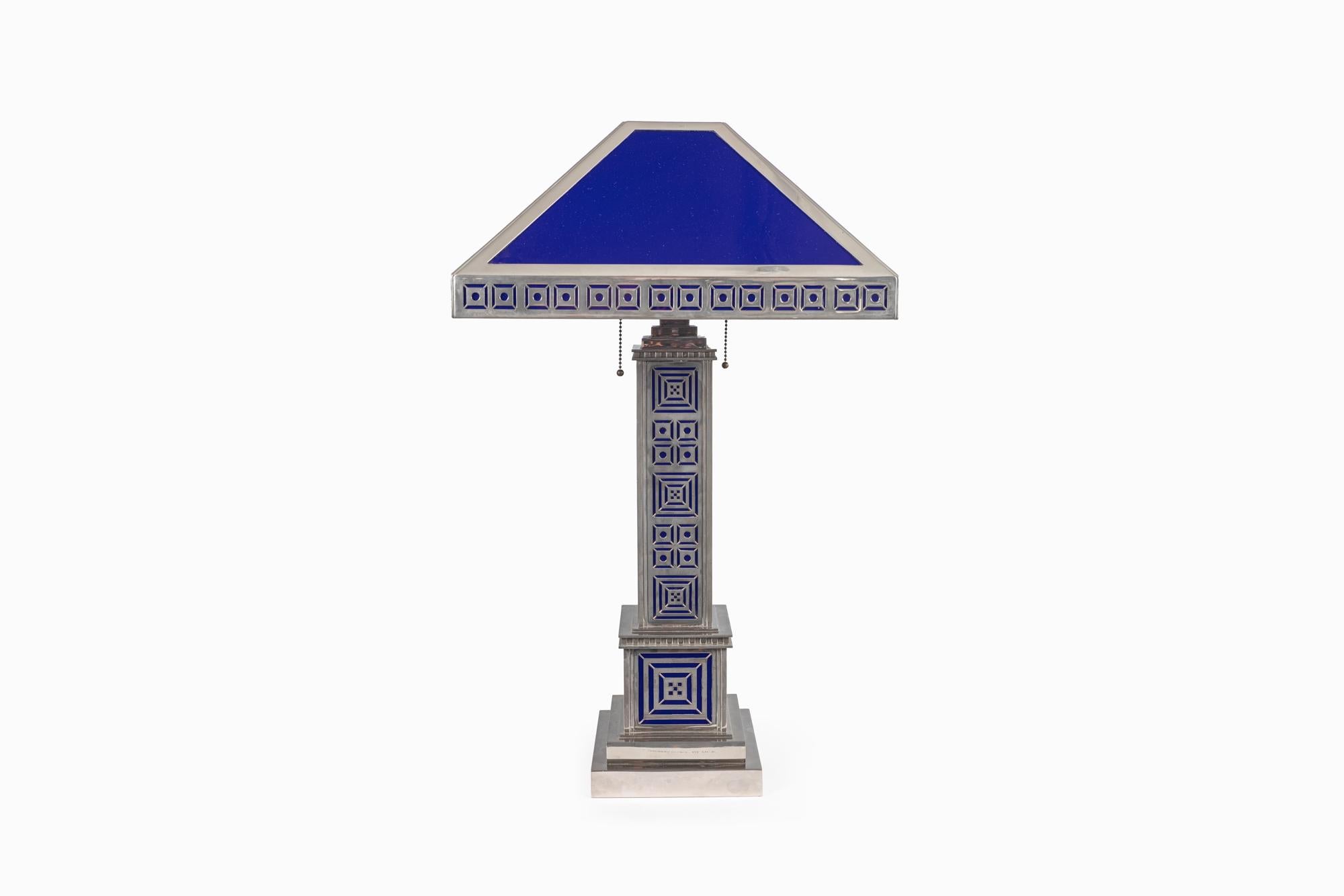 Lámpara Art Decó de principios del siglo XX con paneles azules en Excelente estado para la venta en Dublin 8, IE