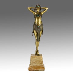 Scultura Art Deco dei primi del Novecento intitolata "Scarabeo Ballerino" di Demetre Chipar